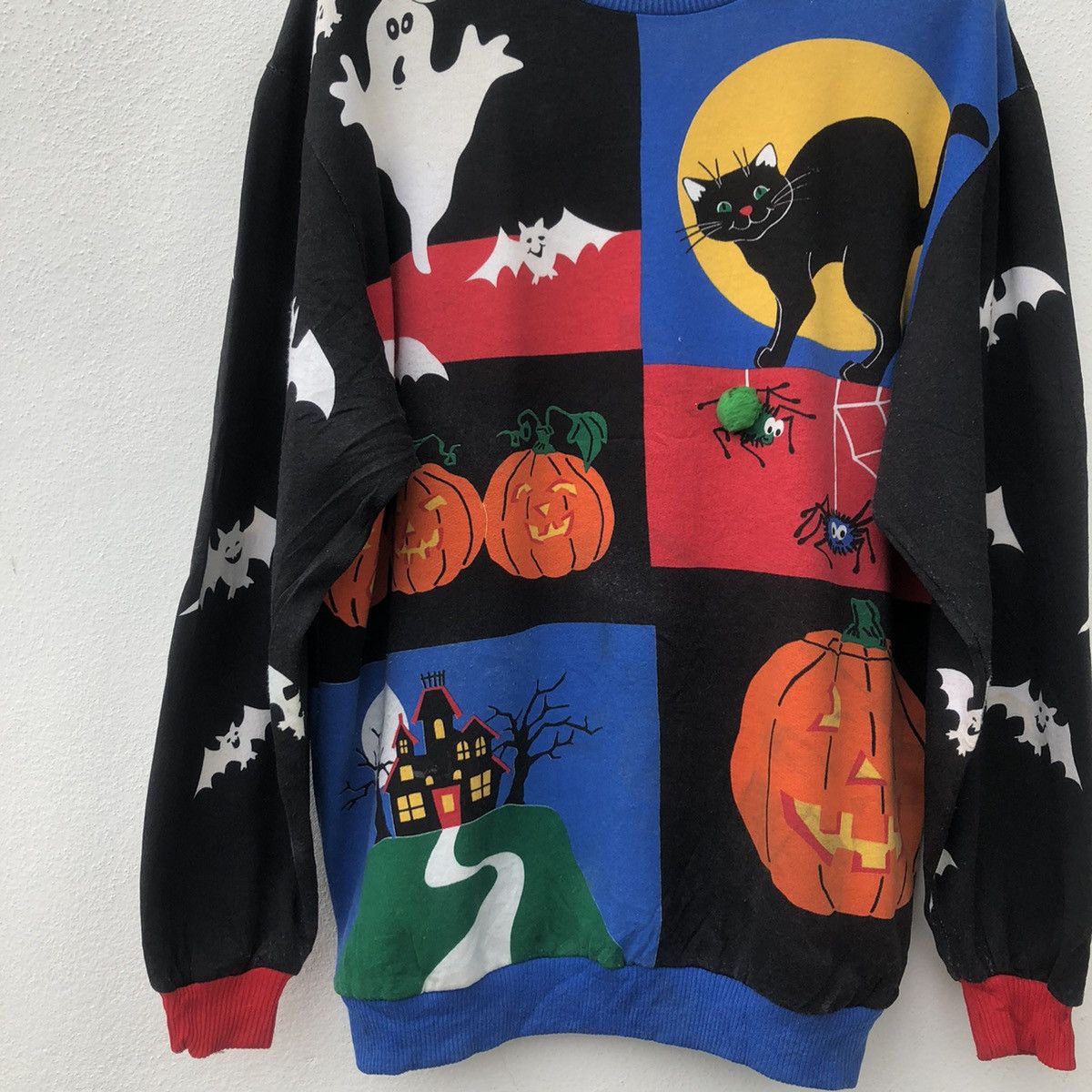 Vintage Fullprint Overprint Sweatshirt Inspired by Batman Theme Size US M / EU 48-50 / 2 - 4 Thumbnail