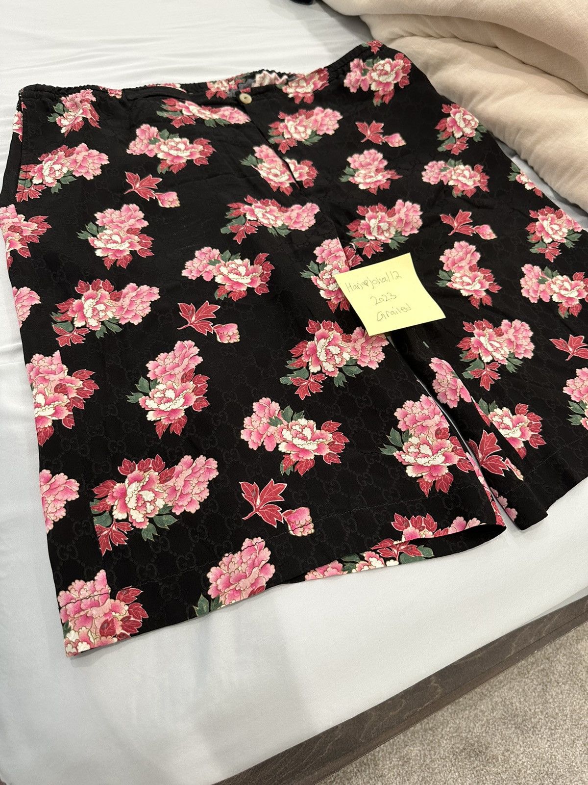 Gucci Peony Print Silk Shorts
