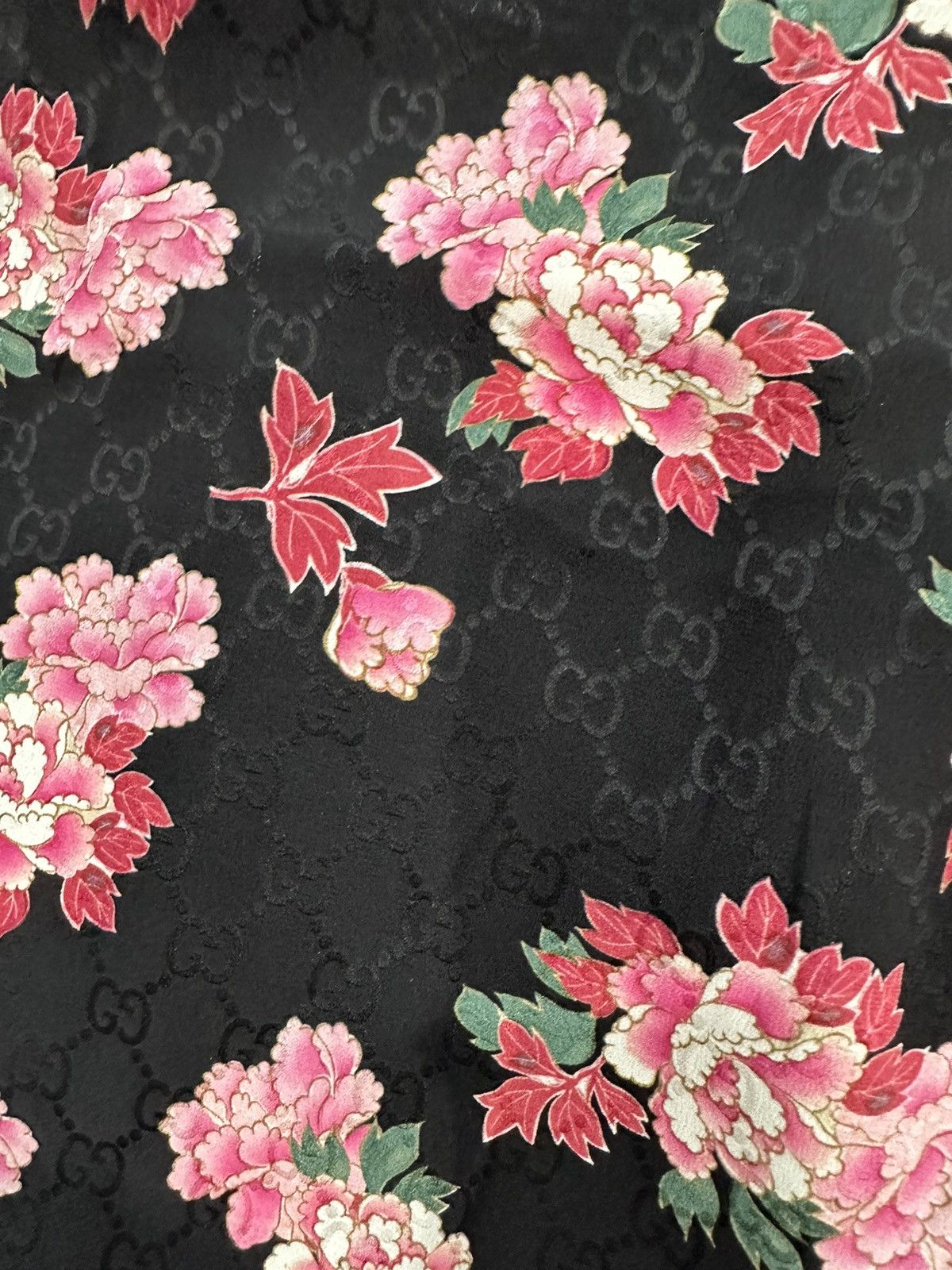 Gucci Peony Print Silk Shorts