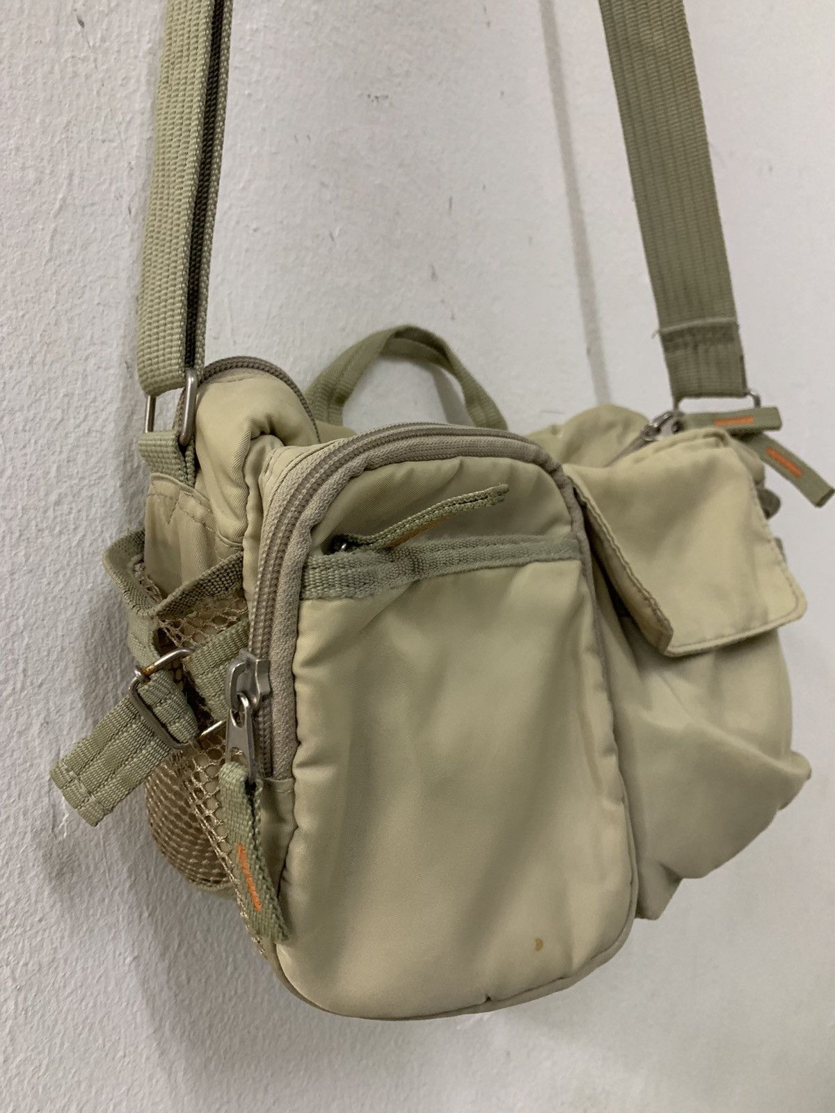 Japanese Brand Sling Bag Nylon Faded Olive Size ONE SIZE - 6 Thumbnail