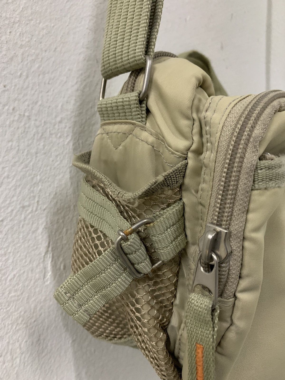 Japanese Brand Sling Bag Nylon Faded Olive Size ONE SIZE - 4 Thumbnail