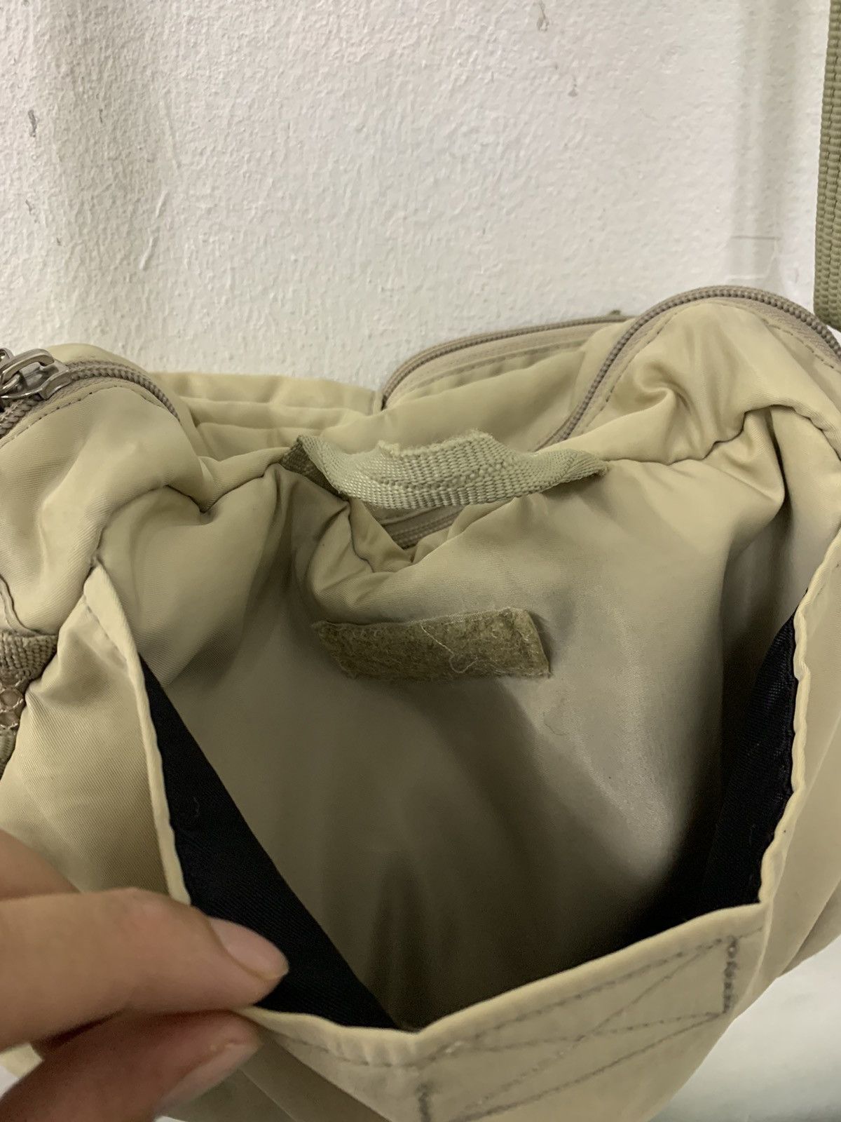 Japanese Brand Sling Bag Nylon Faded Olive Size ONE SIZE - 10 Thumbnail