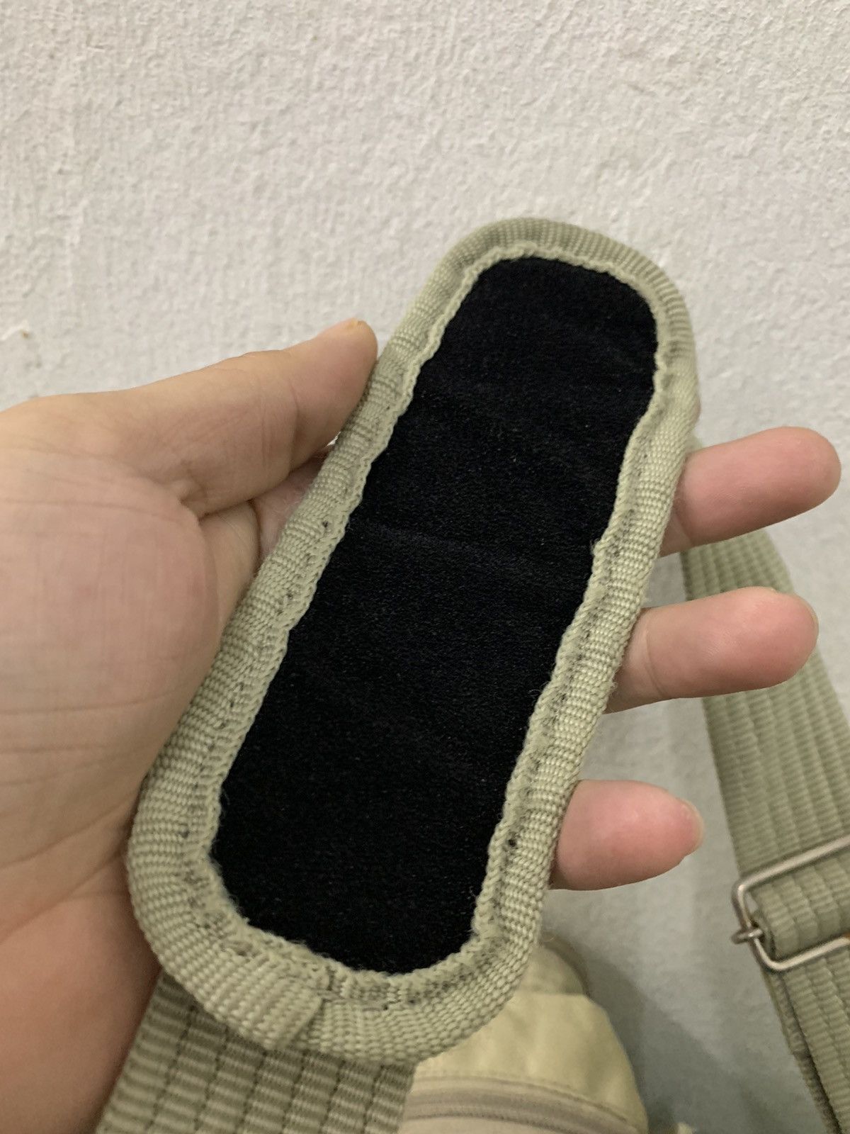 Japanese Brand Sling Bag Nylon Faded Olive Size ONE SIZE - 12 Thumbnail