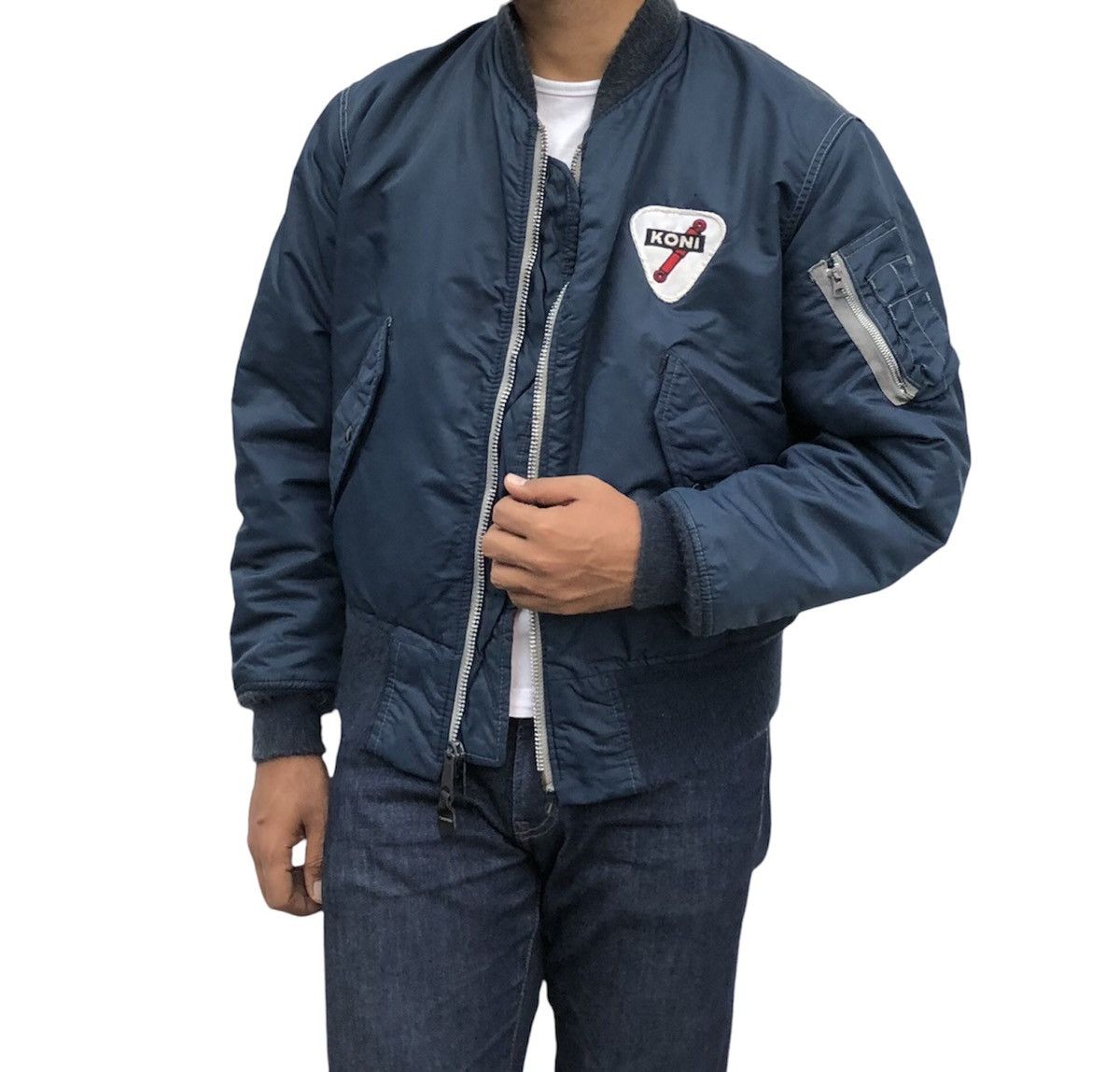 Avirex Vtg Avirex Flyer’s Man Intermediate Ma-1 Koni Bomber Jacket Size US M / EU 48-50 / 2 - 1 Thumbnail
