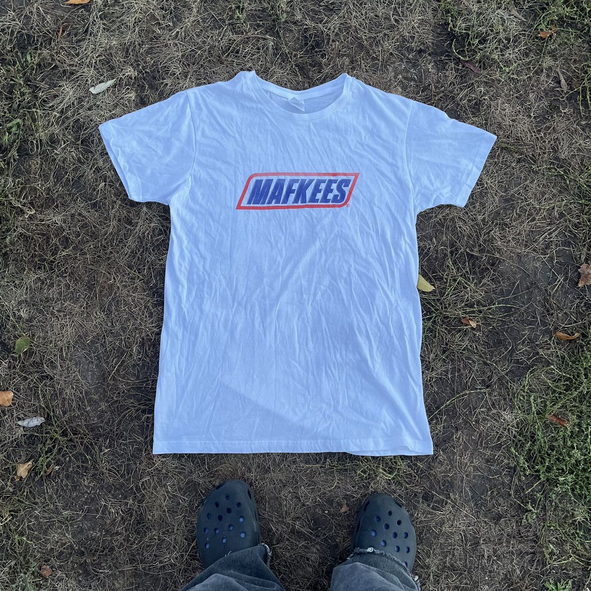 Vintage Vintage Y2K Mafkees Sun Faded Graphic Tee Streetwear Slim M Size US M / EU 48-50 / 2 - 1 Thumbnail