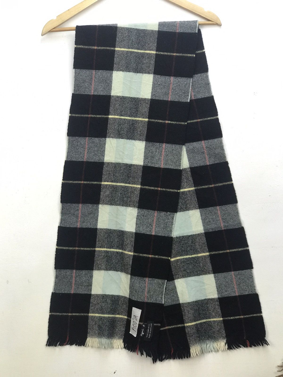 Vintage Agnes B. Lambwools Muffler Scarf