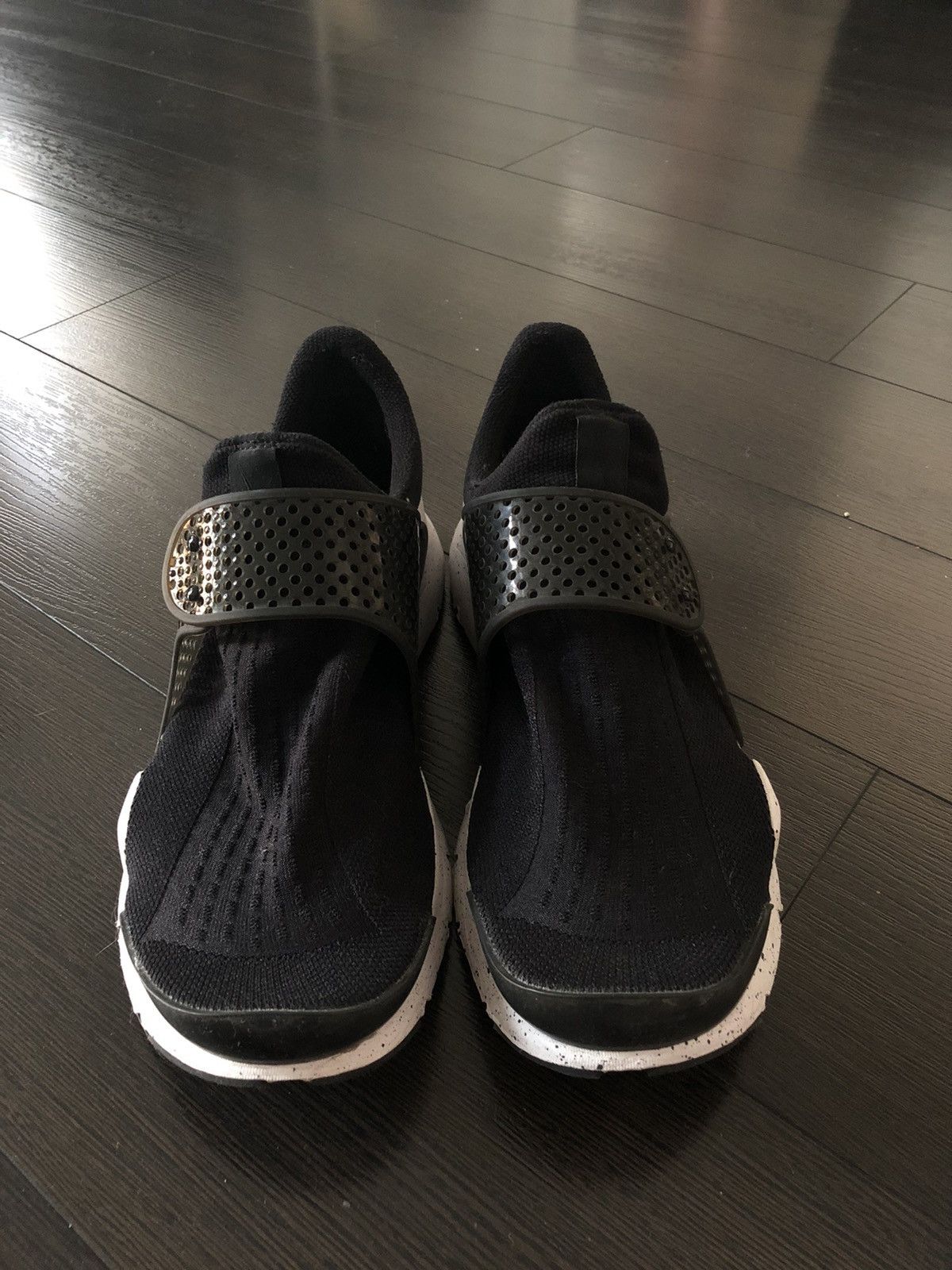 Nike Sock Dart SE Black 2016 Size US 9 / EU 42 - 2 Thumbnail