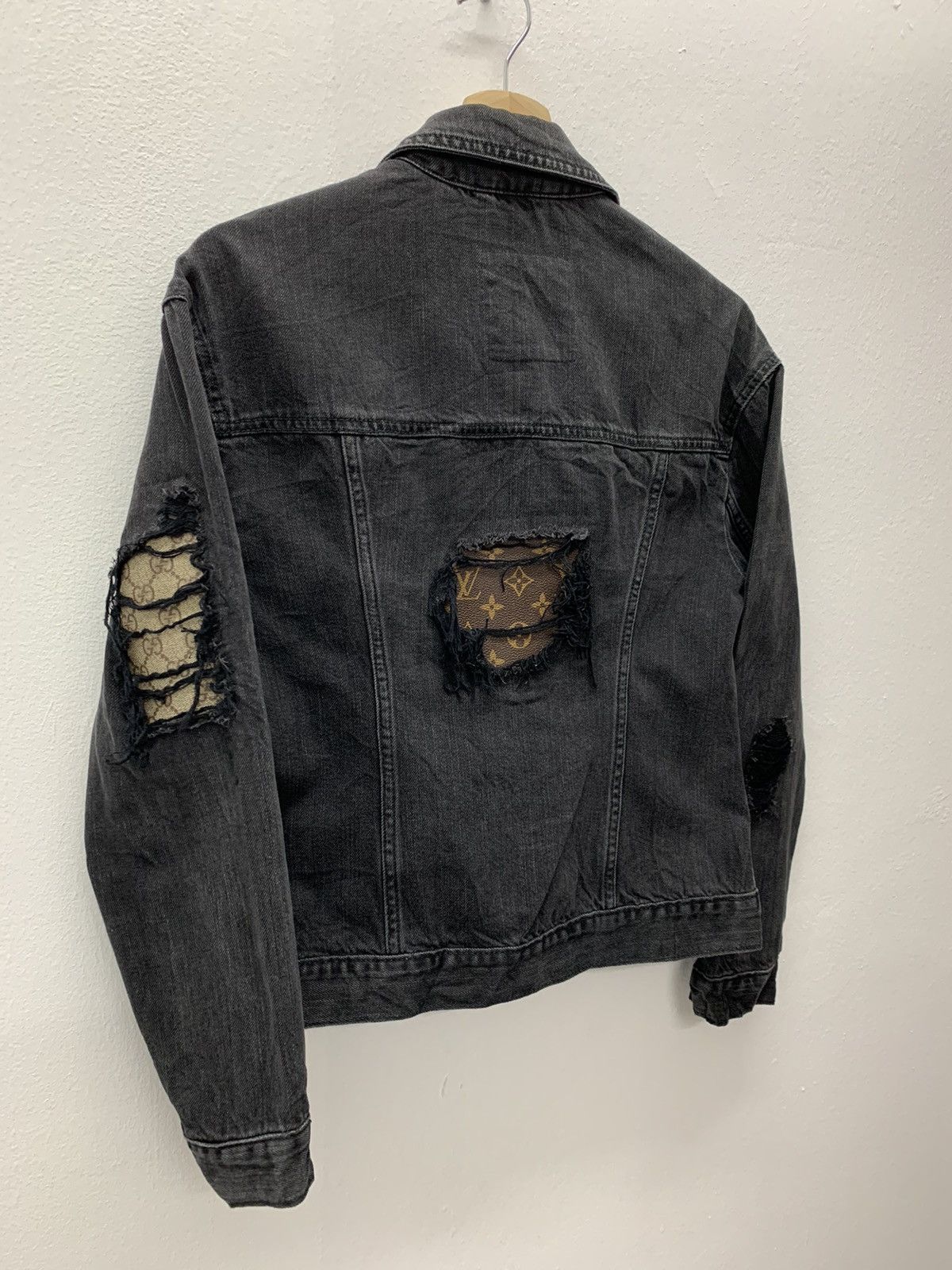 Other 1 of 1 Louis Vuitton & Gucci Patched Distressed Denim Jacket Size US S / EU 44-46 / 1 - 1 Thumbnail