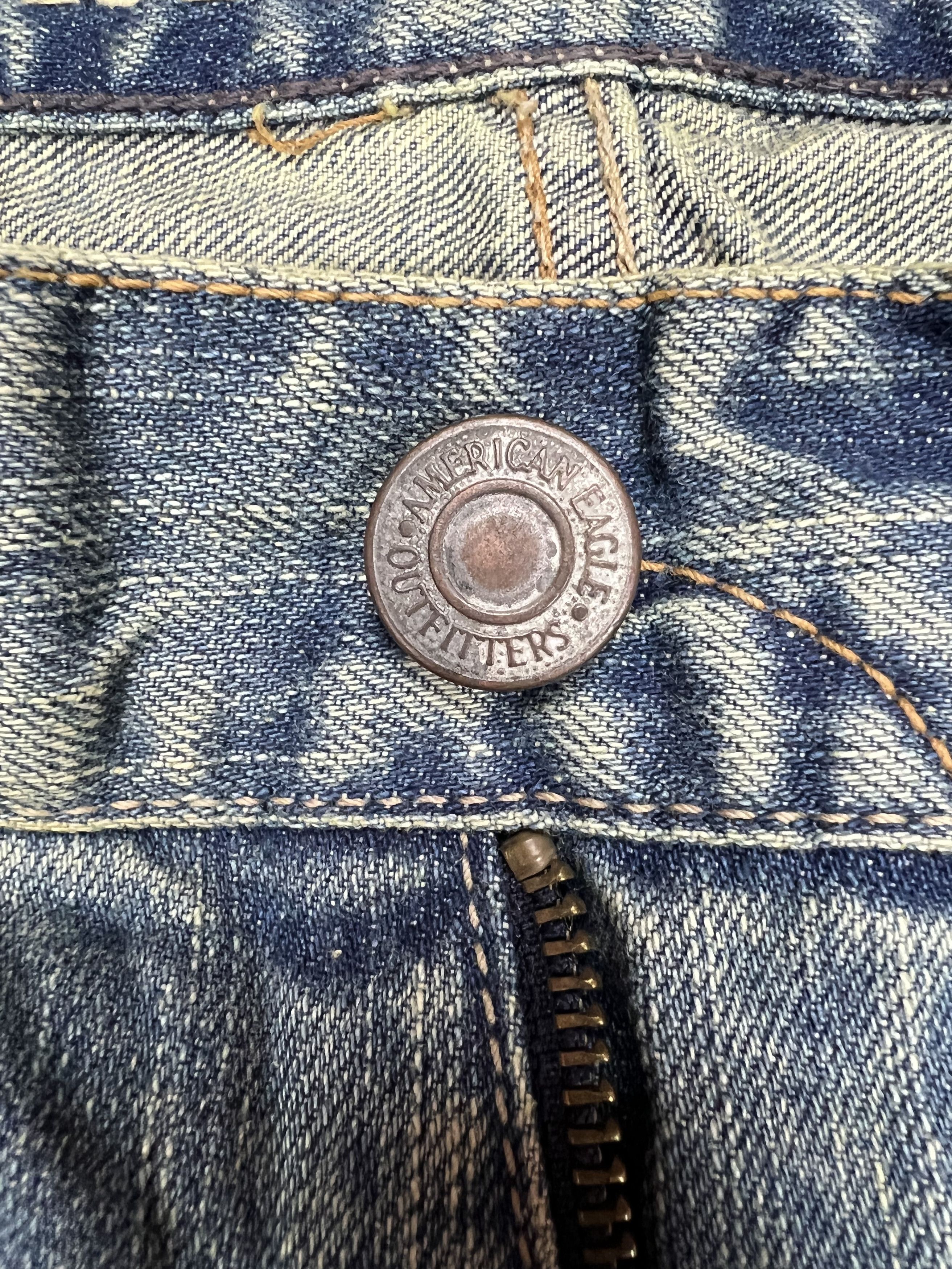 American Eagle Outfitters × Designer American Eagle Distressed Low Rise Ripped Size US 33 - 10 Thumbnail