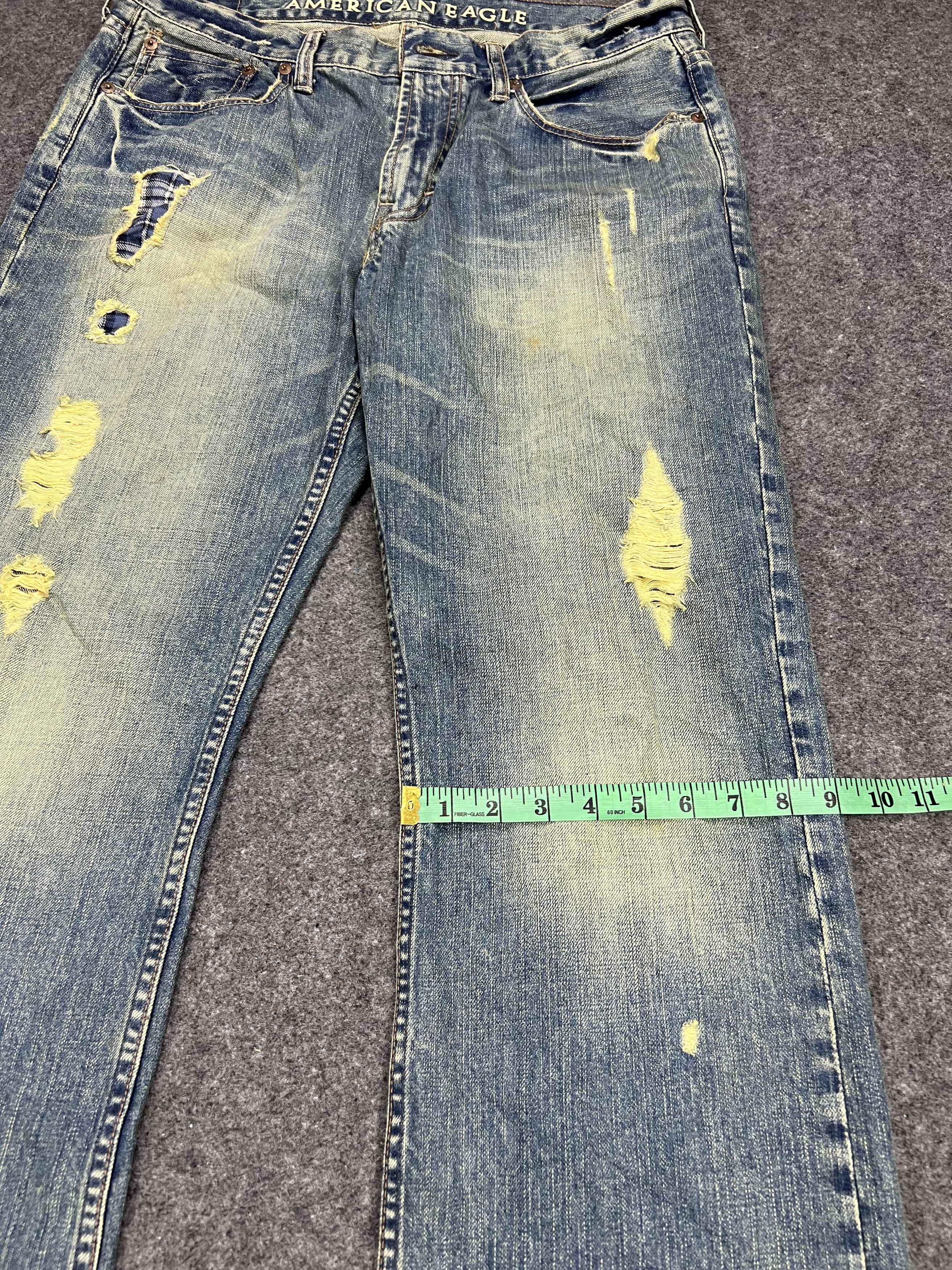 American Eagle Outfitters × Designer American Eagle Distressed Low Rise Ripped Size US 33 - 6 Thumbnail