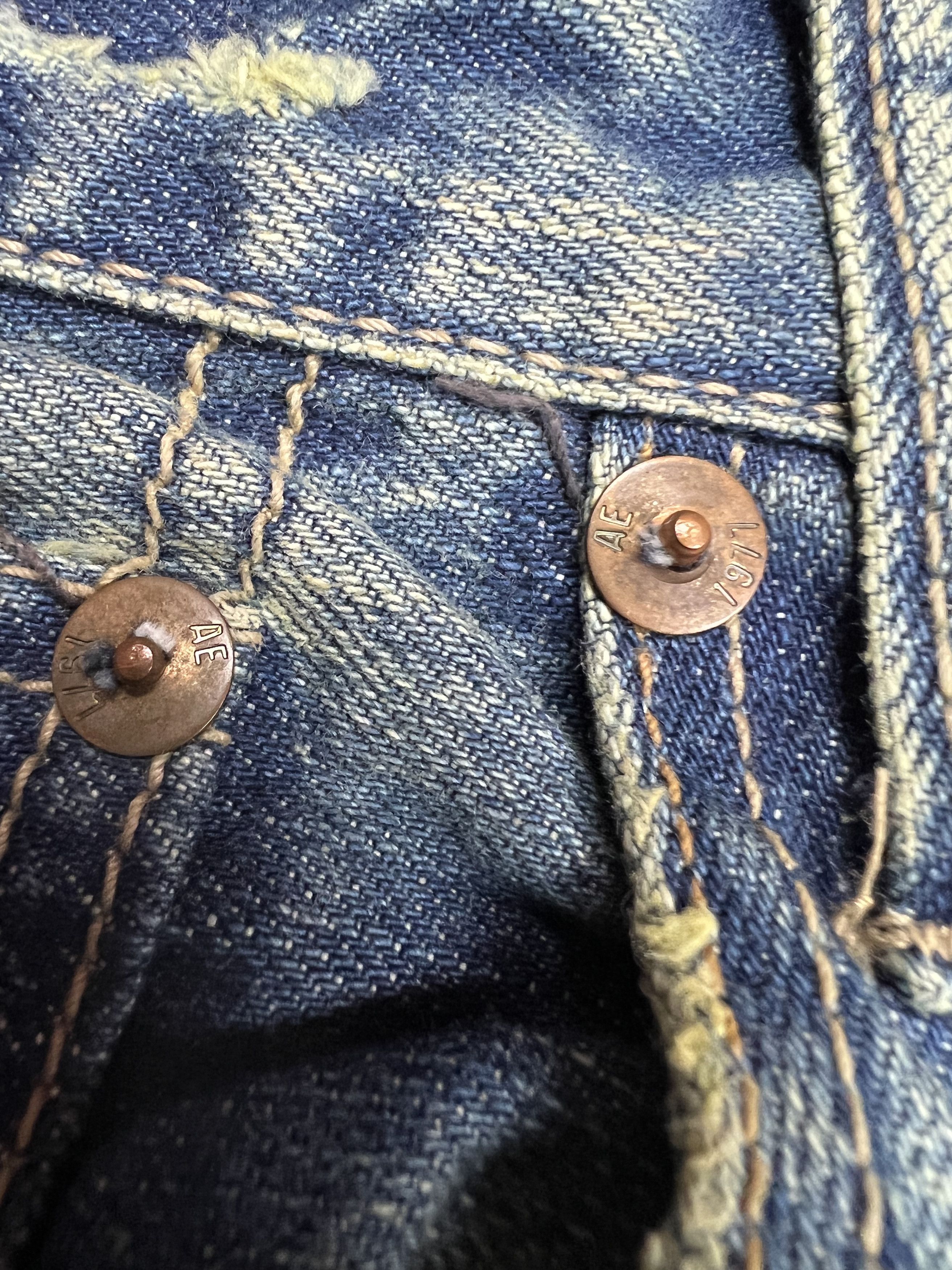 American Eagle Outfitters × Designer American Eagle Distressed Low Rise Ripped Size US 33 - 12 Thumbnail