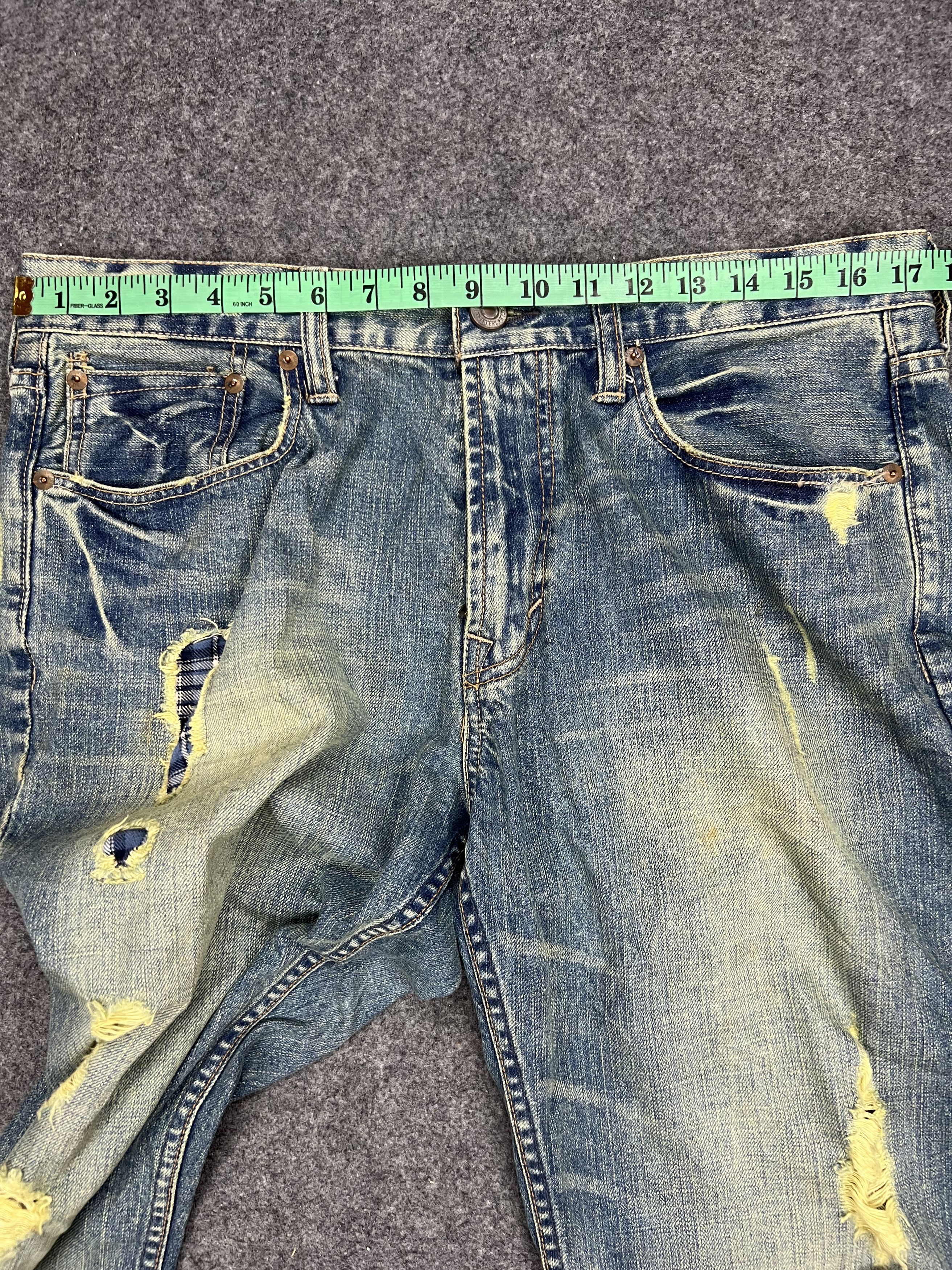 American Eagle Outfitters × Designer American Eagle Distressed Low Rise Ripped Size US 33 - 3 Thumbnail