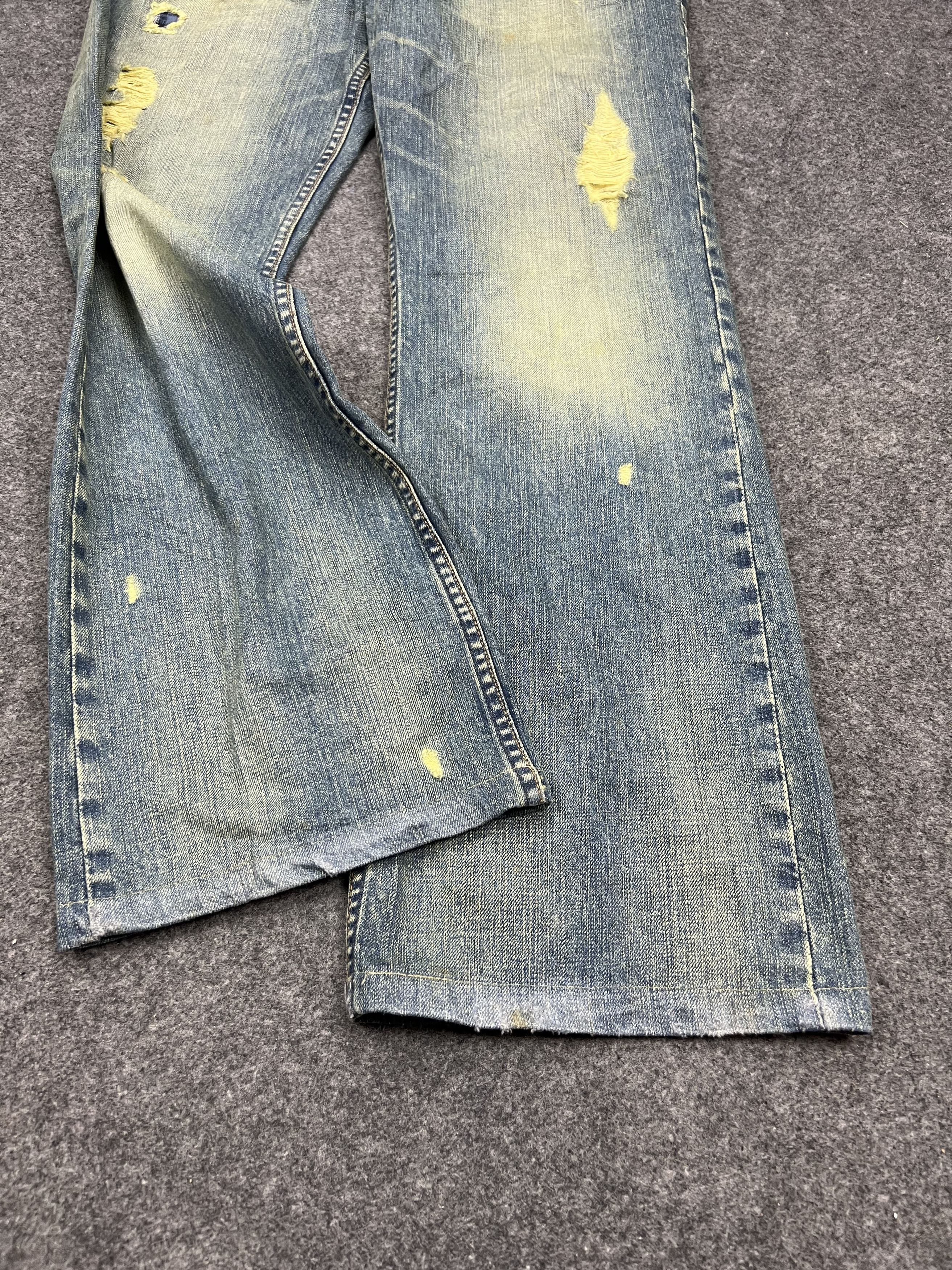 American Eagle Outfitters × Designer American Eagle Distressed Low Rise Ripped Size US 33 - 20 Thumbnail