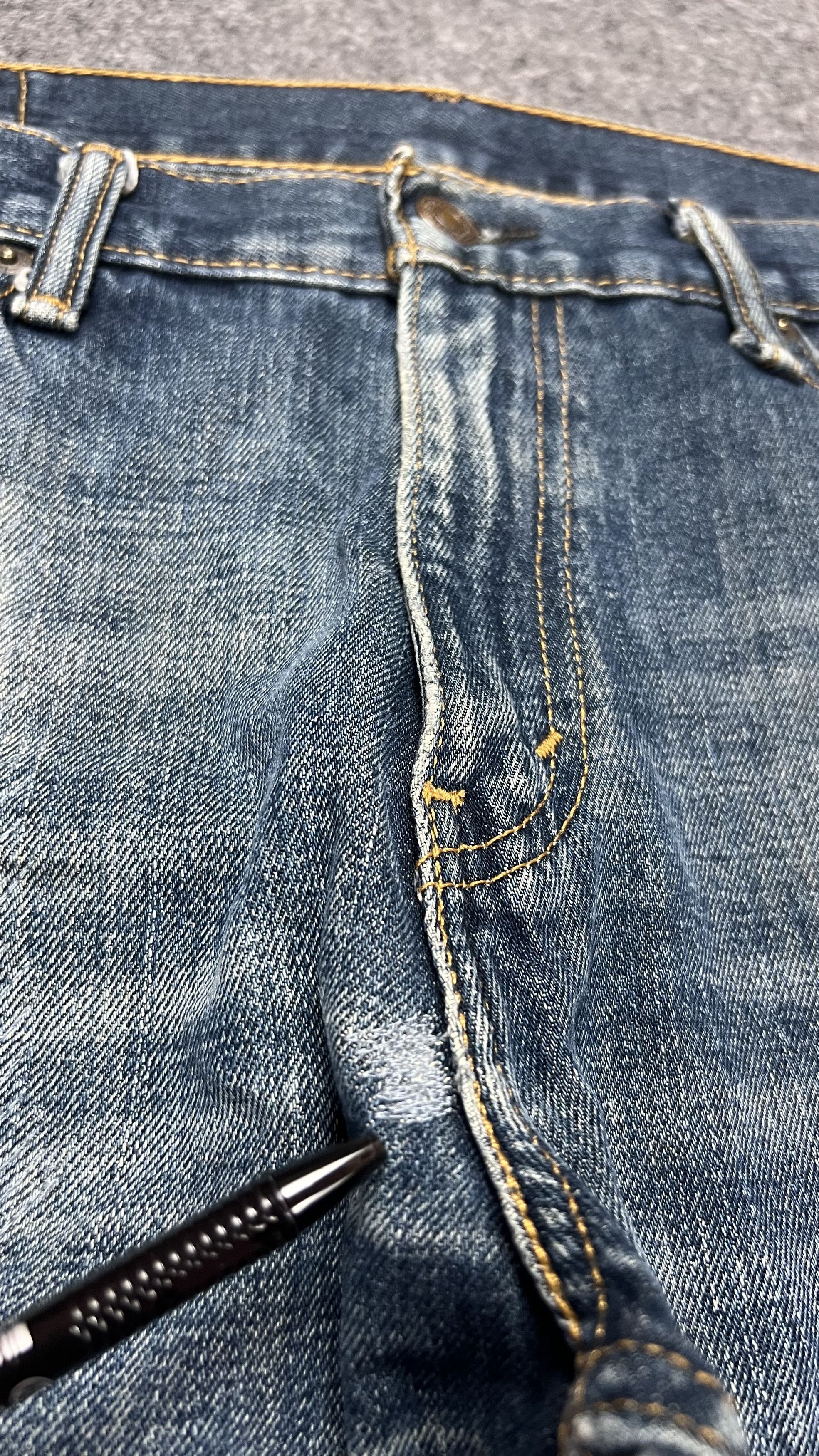 Levi's × Vintage Distressed Bootcut Levis 527 Jeans Size US 35 - 6 Thumbnail