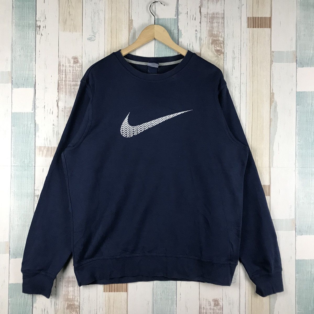Nike Nike Swoosh Sweatshirt Size US XL / EU 56 / 4 - 1 Thumbnail
