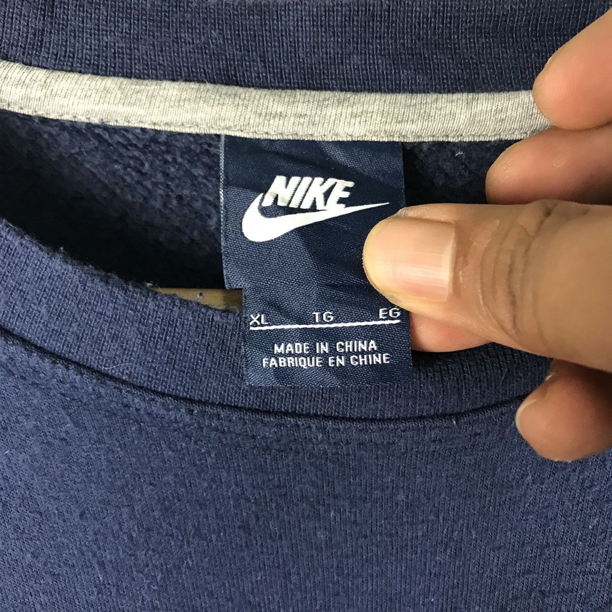 Nike Nike Swoosh Sweatshirt Size US XL / EU 56 / 4 - 5 Thumbnail