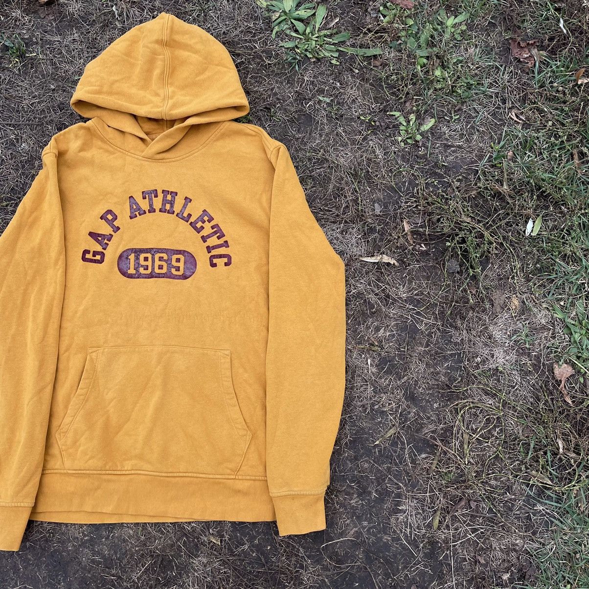 Vintage Vintage Y2K Sun Faded GAP Athletic Logo Hoodie Oversized L Size US L / EU 52-54 / 3 - 2 Thumbnail