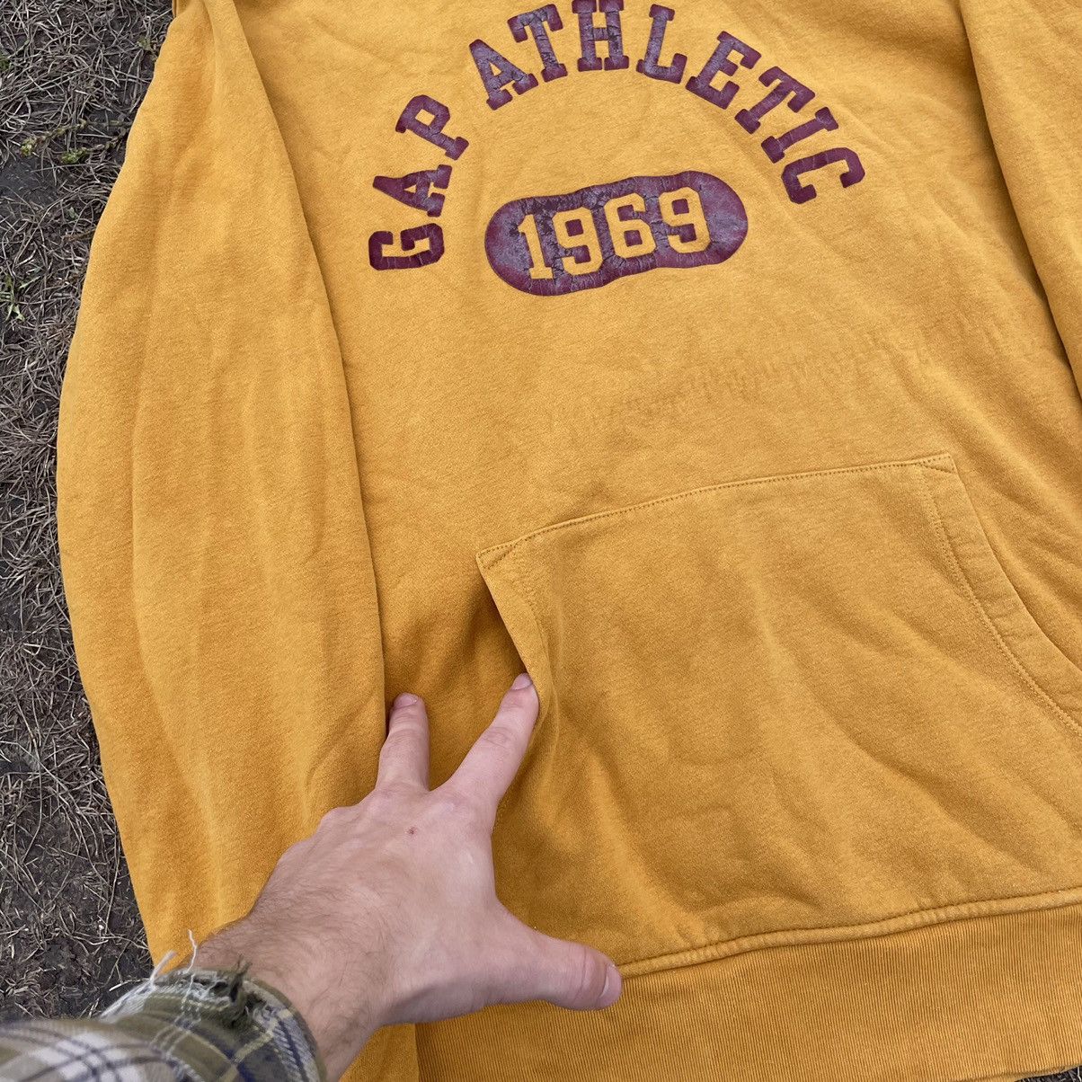Vintage Vintage Y2K Sun Faded GAP Athletic Logo Hoodie Oversized L Size US L / EU 52-54 / 3 - 6 Thumbnail