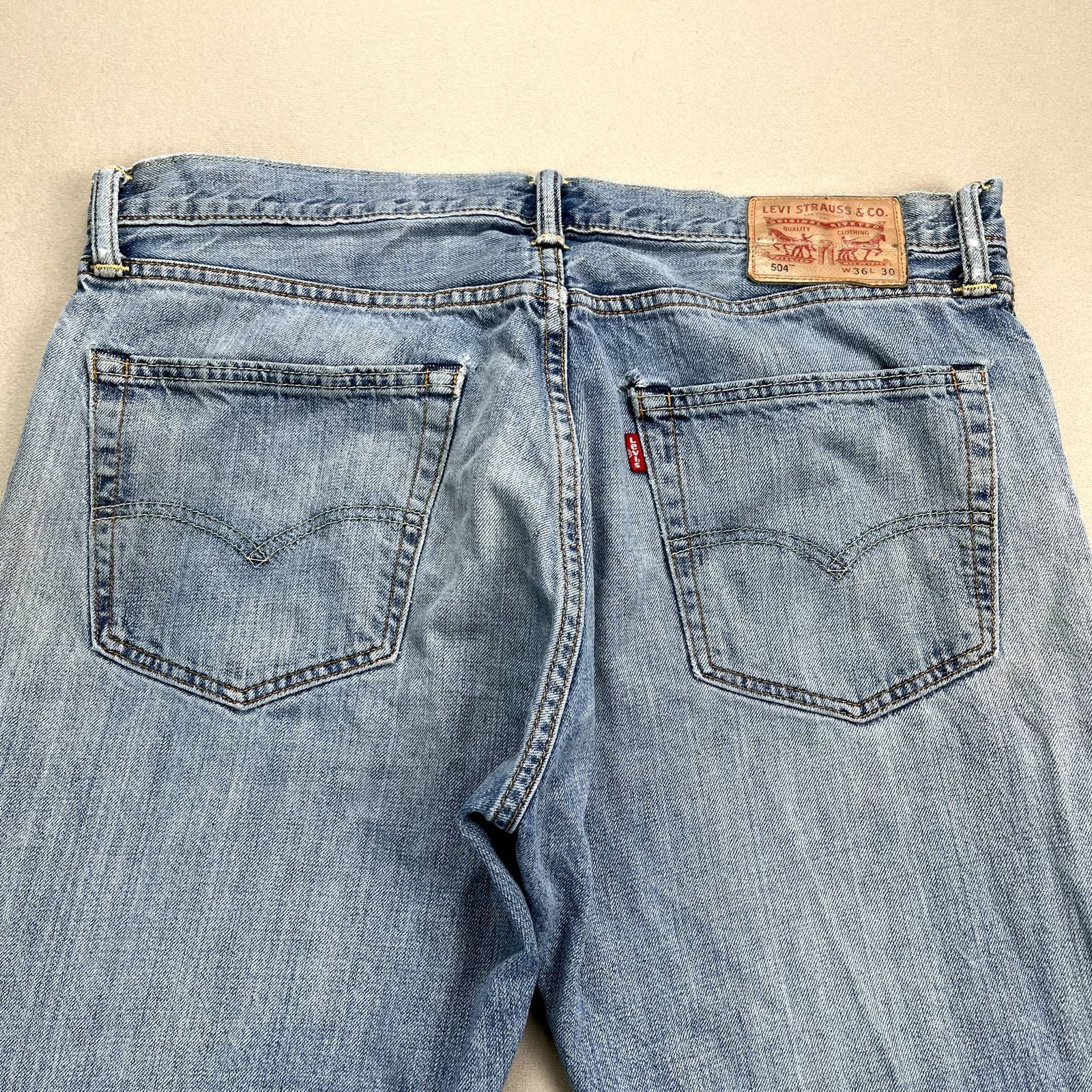 Levi's Levis 504 Jeans Mens 36x30 Blue Denim Regular Straight Fit Size US 36 / EU 52 - 2 Thumbnail