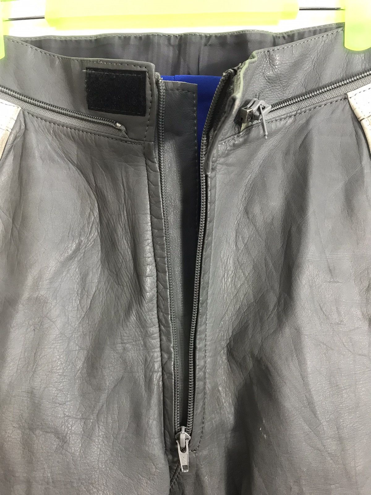 Genuine Leather × Vintage Top Rider Motorcycle Racing Leather Suit Pant With Guard Size US 26 / EU 42 - 4 Thumbnail