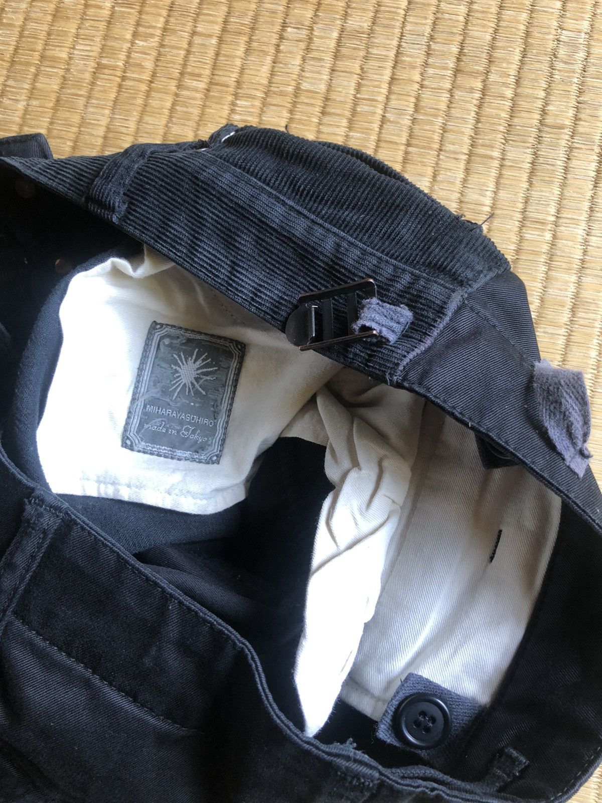 Maison MIHARA YASUHIRO Miharayasuhiro Hybrid Velvet Combat Bondage Pants Size US 32 / EU 48 - 7 Thumbnail