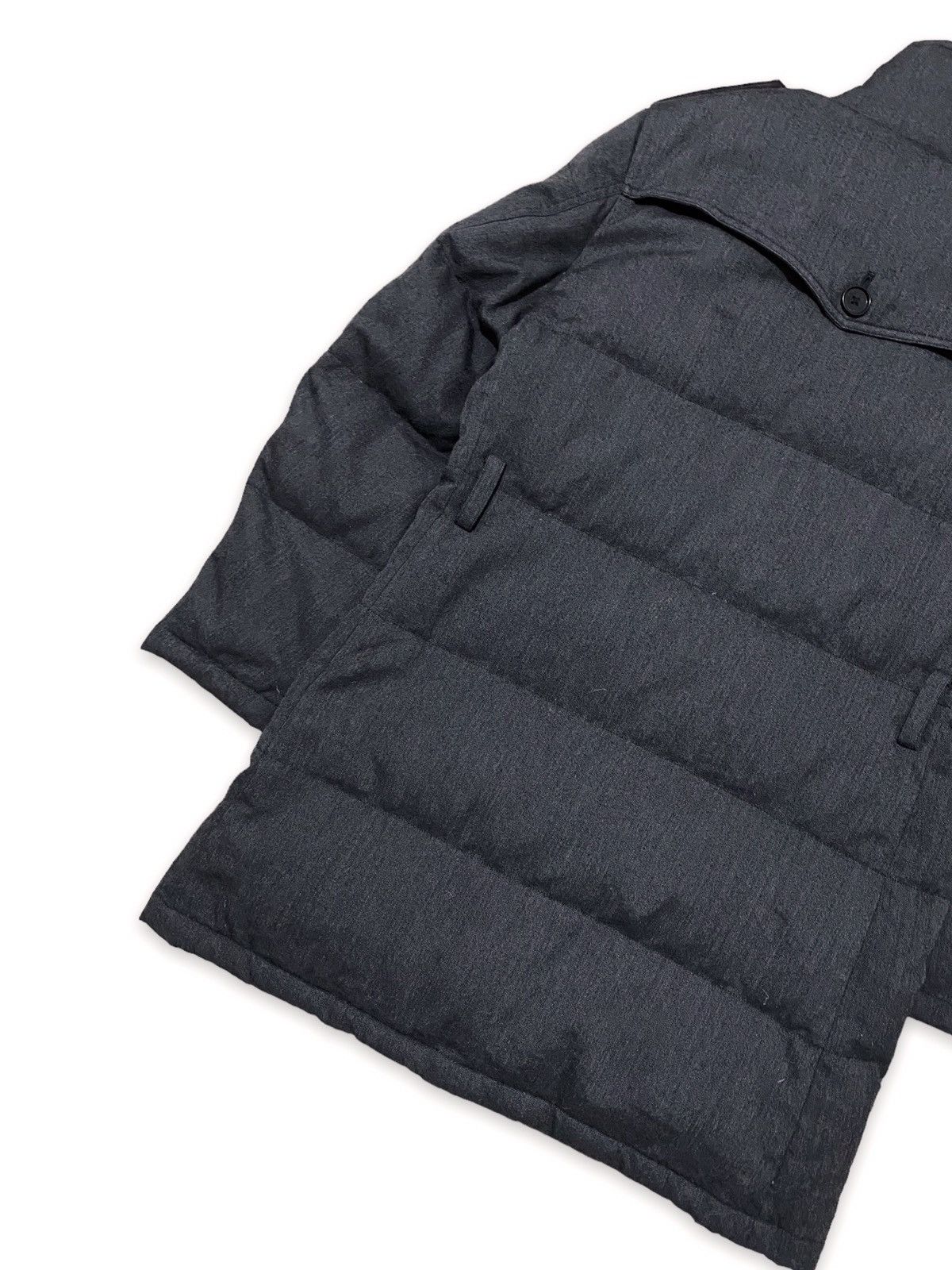 Burberry Vintage Burberry Black Label Heavy Coat Size US L / EU 52-54 / 3 - 12 Thumbnail