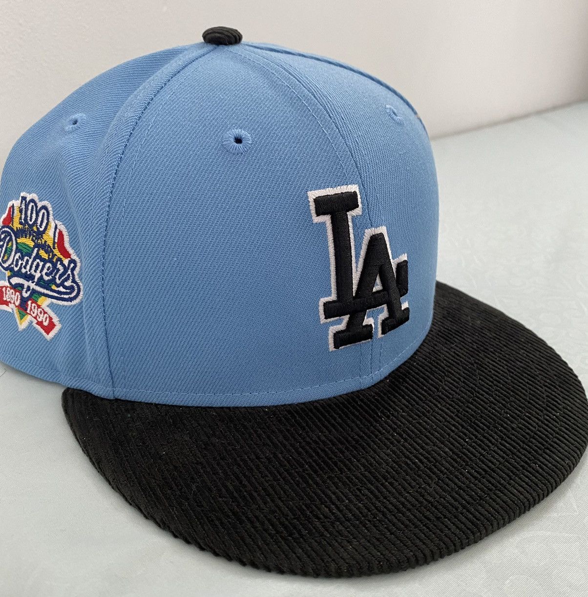 New Era 7 38 LA Dodgers “The Skyline” Two Tone FittedGrailed - www ...