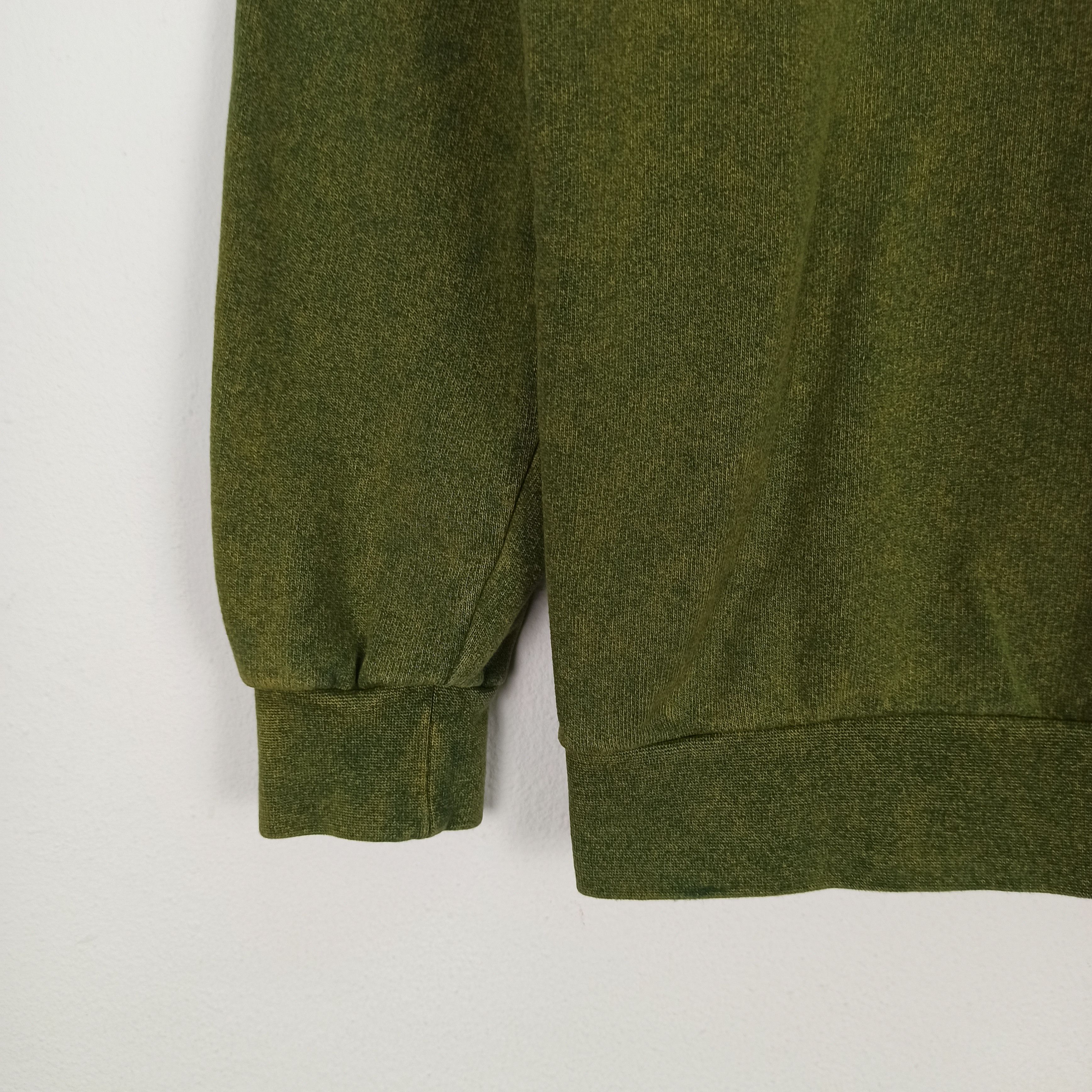 Japanese Brand 🔥STEALS🔥 Person's Big Logo Sweatshirt Made in Japan Size US L / EU 52-54 / 3 - 4 Thumbnail