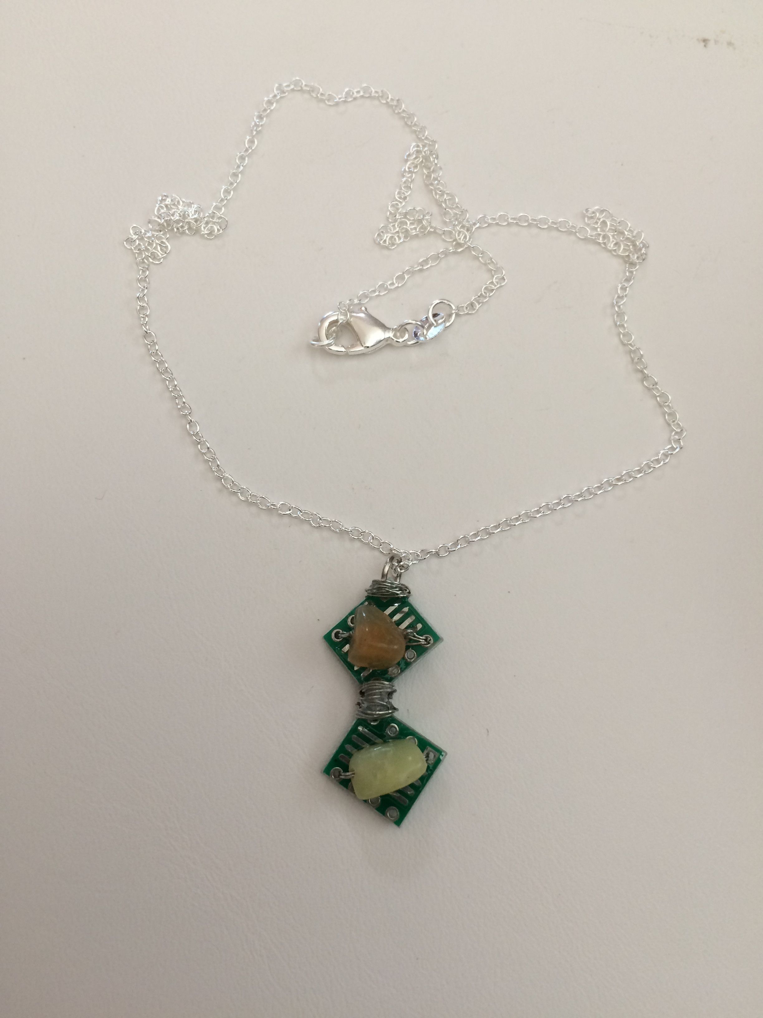 Handmade IC Board Chain Necklace with quartz Size ONE SIZE - 1 Thumbnail