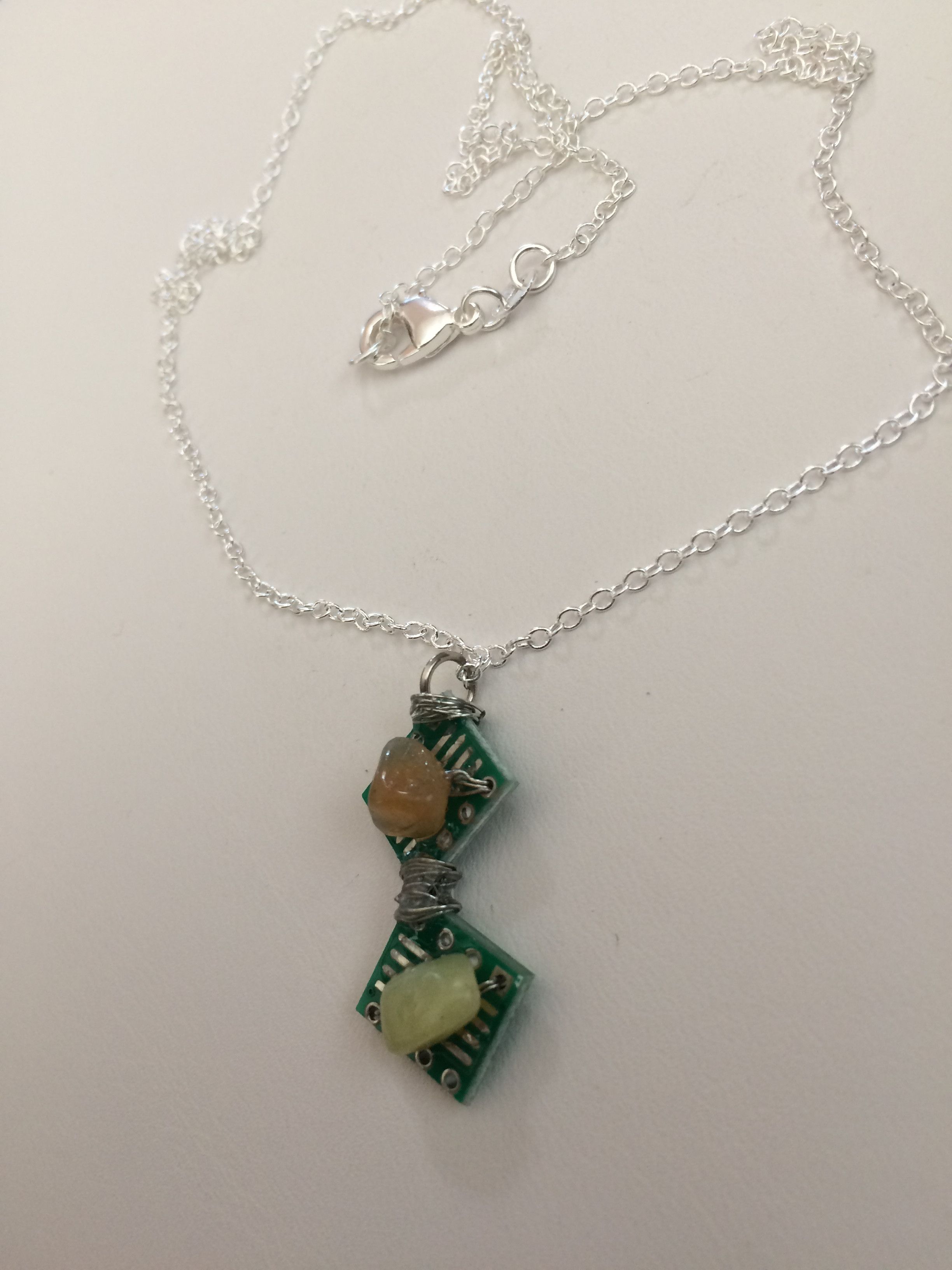 Handmade IC Board Chain Necklace with quartz Size ONE SIZE - 2 Thumbnail