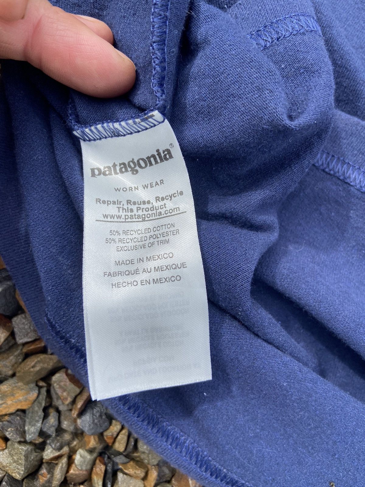 Patagonia Patagonia. T-Shirt. Street-Wear. Size US L / EU 52-54 / 3 - 5 Thumbnail