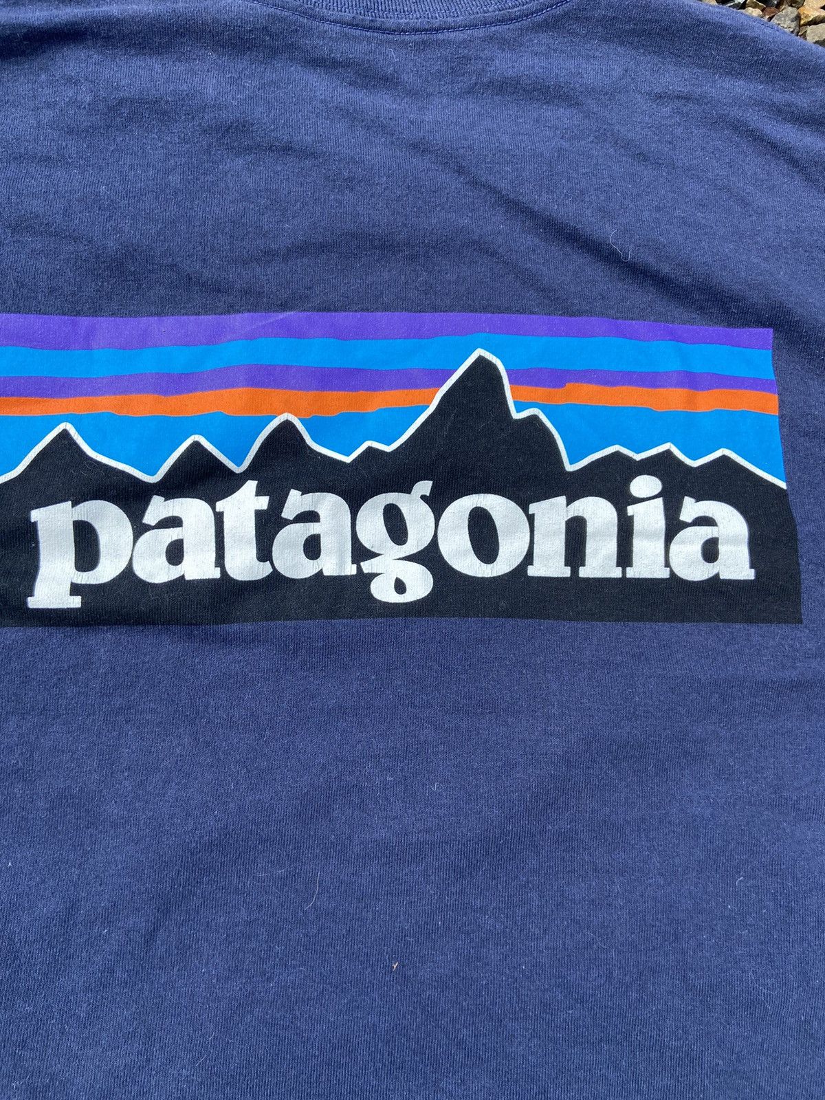 Patagonia Patagonia. T-Shirt. Street-Wear. Size US L / EU 52-54 / 3 - 2 Thumbnail