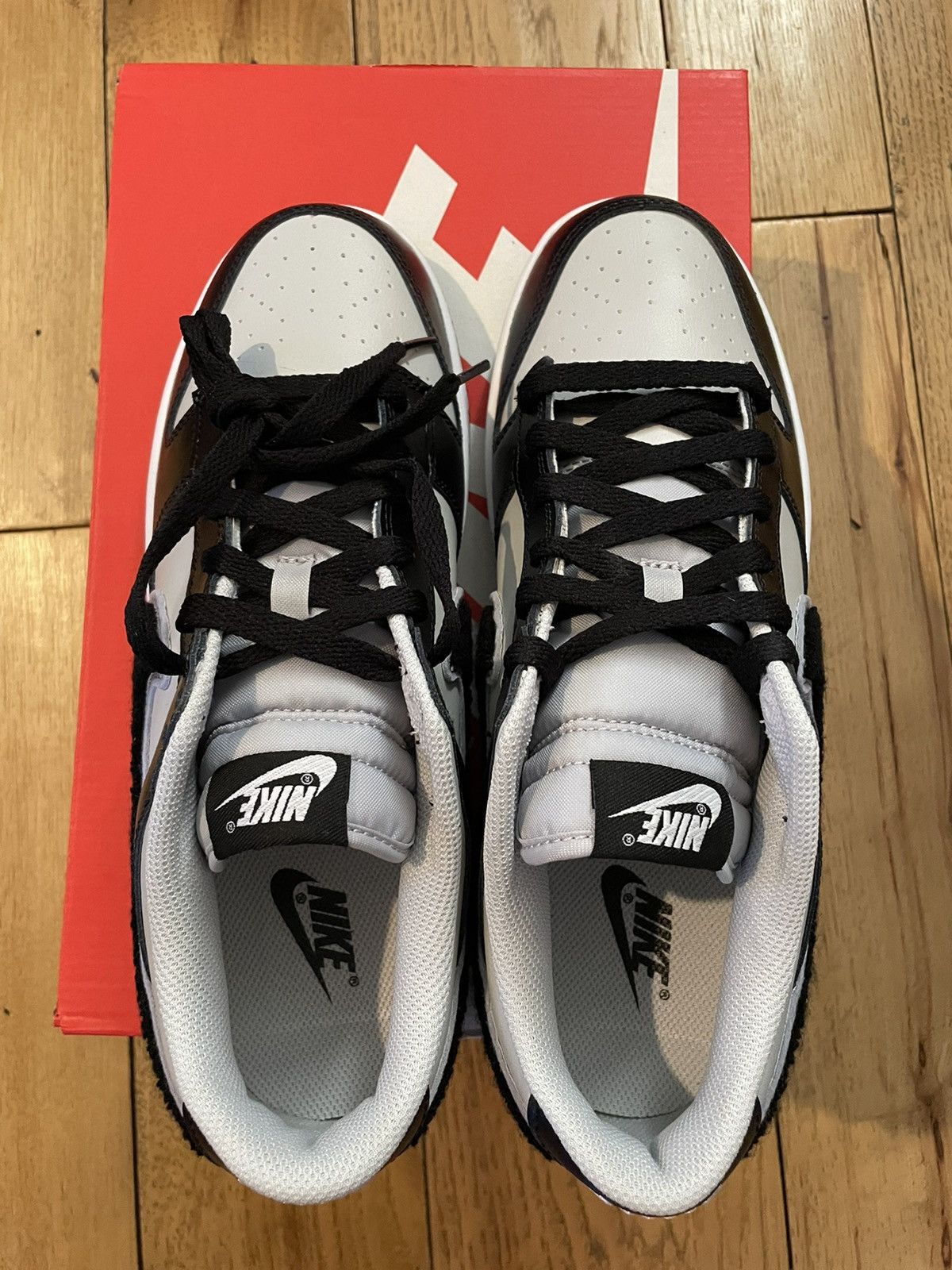 Nike Nike Dunk Low Chenille Swoosh Black Grey Size US 9 / EU 42 - 5 Thumbnail