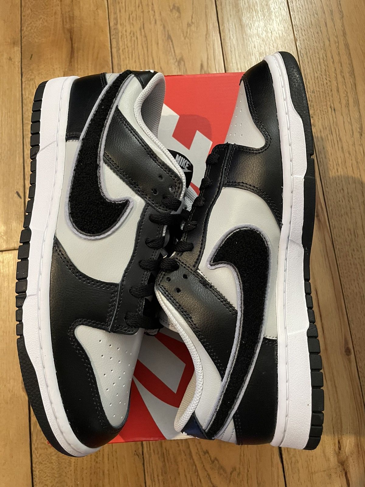 Nike Nike Dunk Low Chenille Swoosh Black Grey Size US 9 / EU 42 - 3 Thumbnail