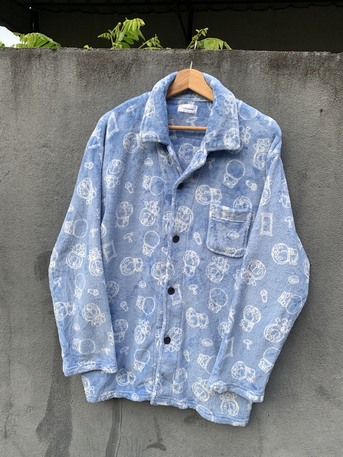 Japanese Brand DORAEMON FUR LONG SLEEVES BUTTON DOWN SHIRT Size US XL / EU 56 / 4 - 6 Thumbnail