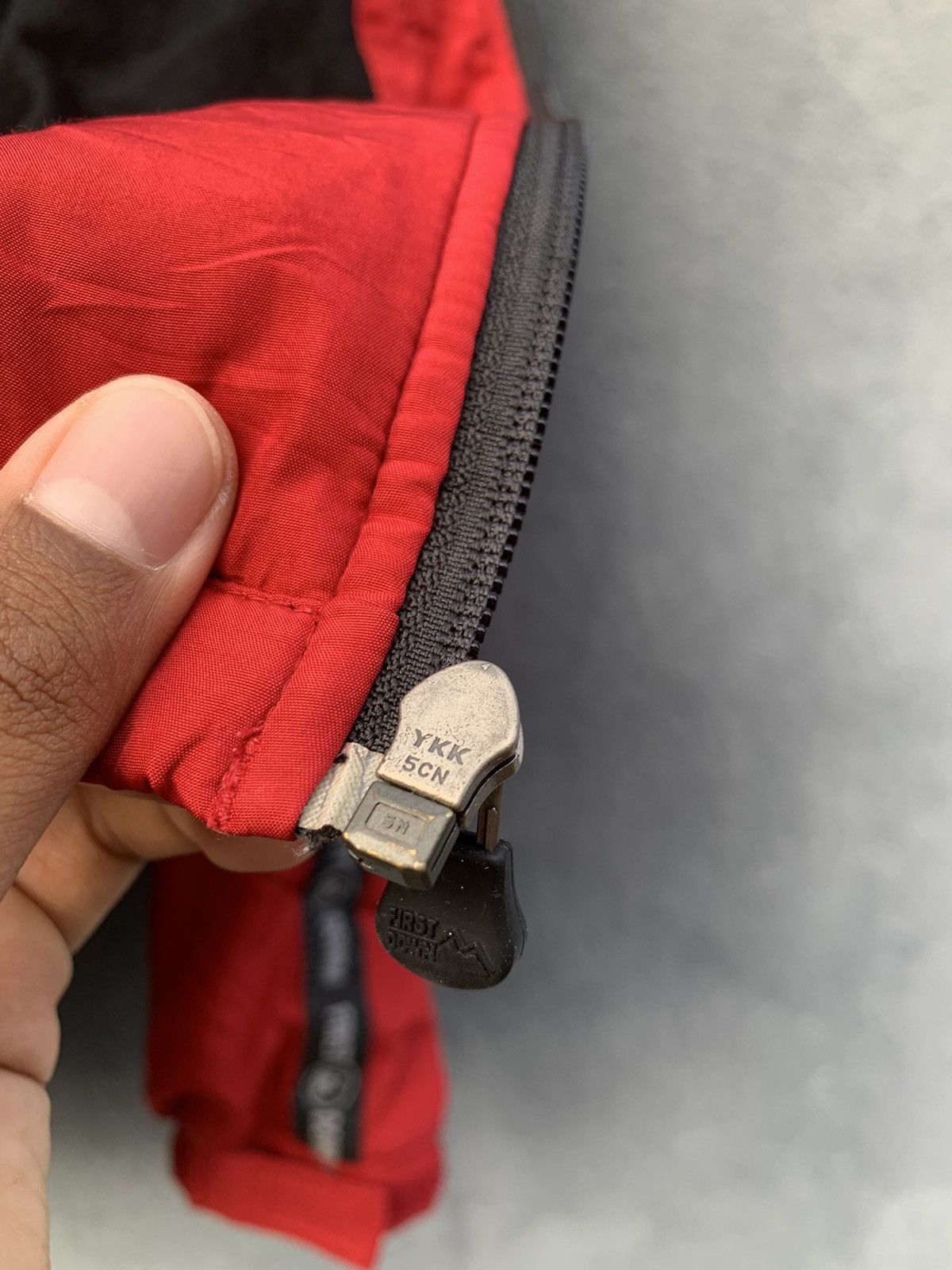 Japanese Brand 👹FIRST DOWN USA Beautiful Red Outdoor Jacket Size US L / EU 52-54 / 3 - 6 Thumbnail