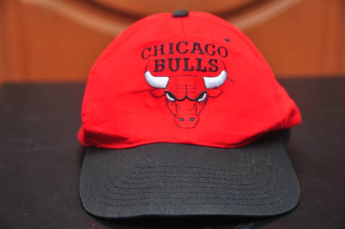 Japanese Brand Vintage Chicago Bulls Cap Size ONE SIZE - 1 Thumbnail