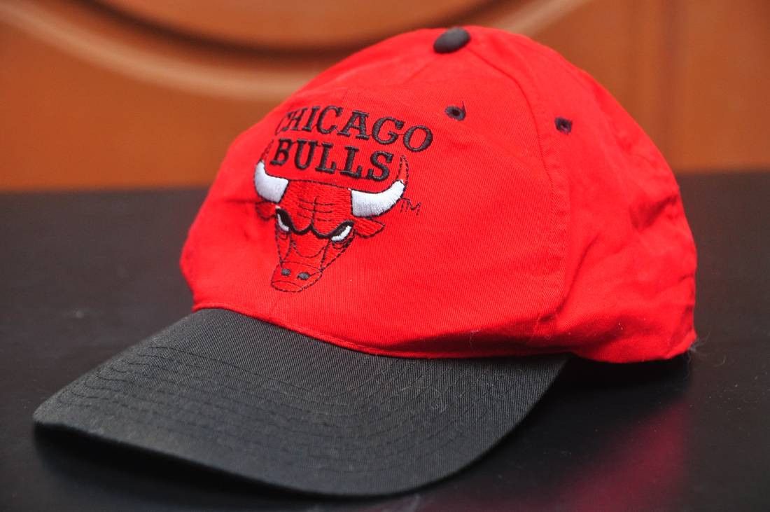 Japanese Brand Vintage Chicago Bulls Cap Size ONE SIZE - 2 Thumbnail