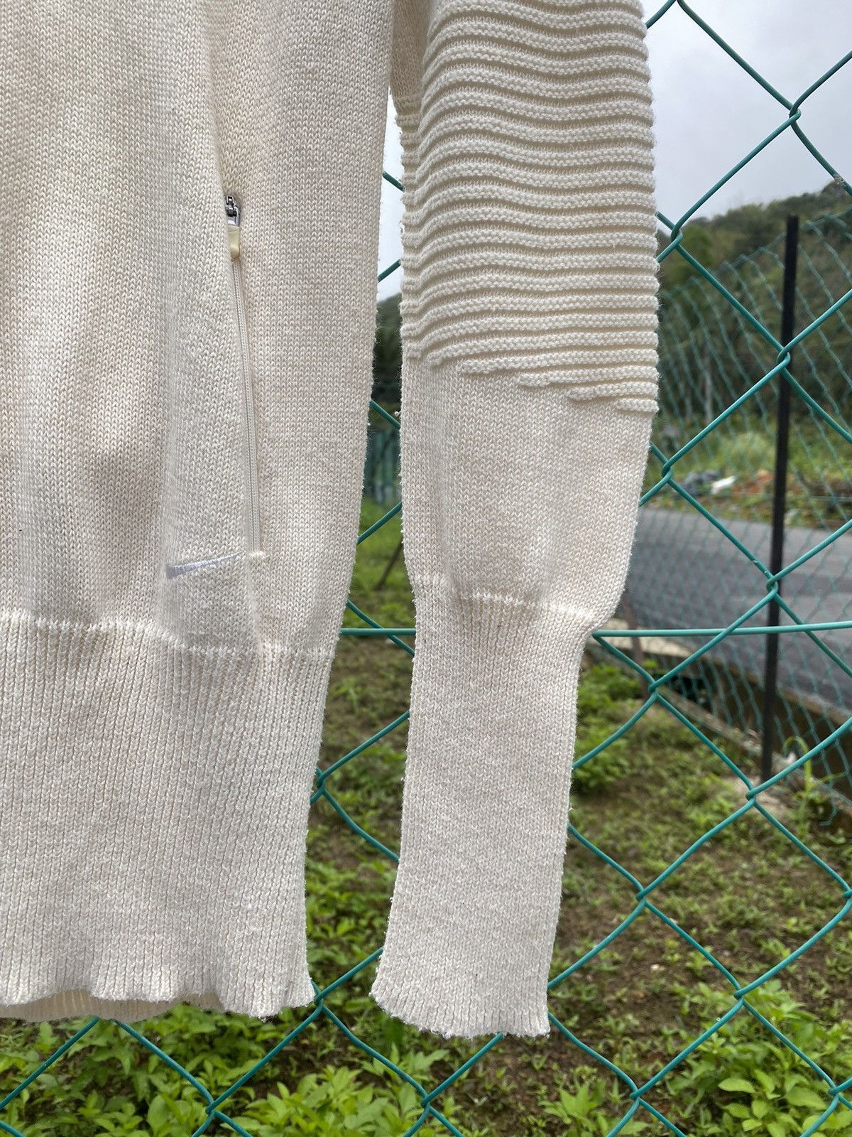 Nike Vintage Nike Golf Pullover Knitted Size M / US 6-8 / IT 42-44 - 4 Thumbnail