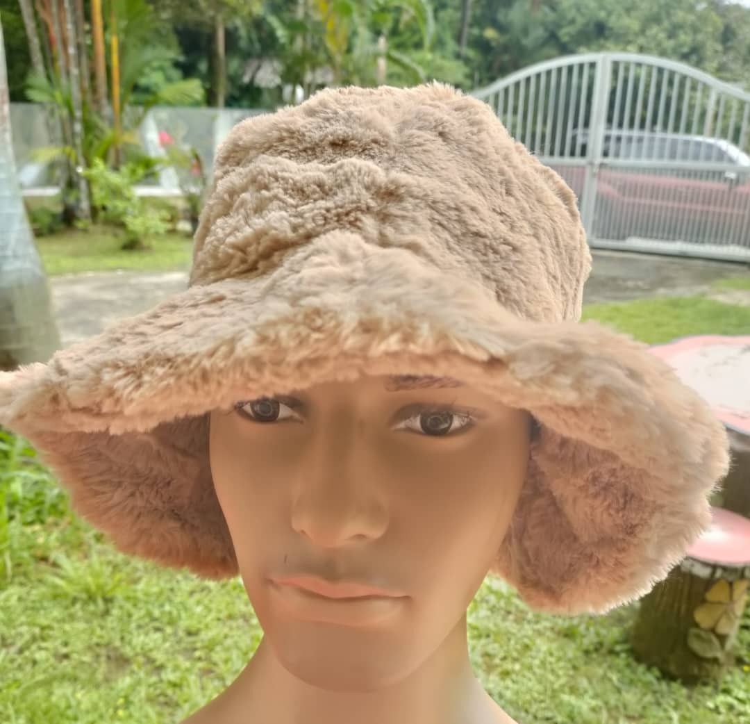 GU GU Fur Bucket Size ONE SIZE - 2 Thumbnail
