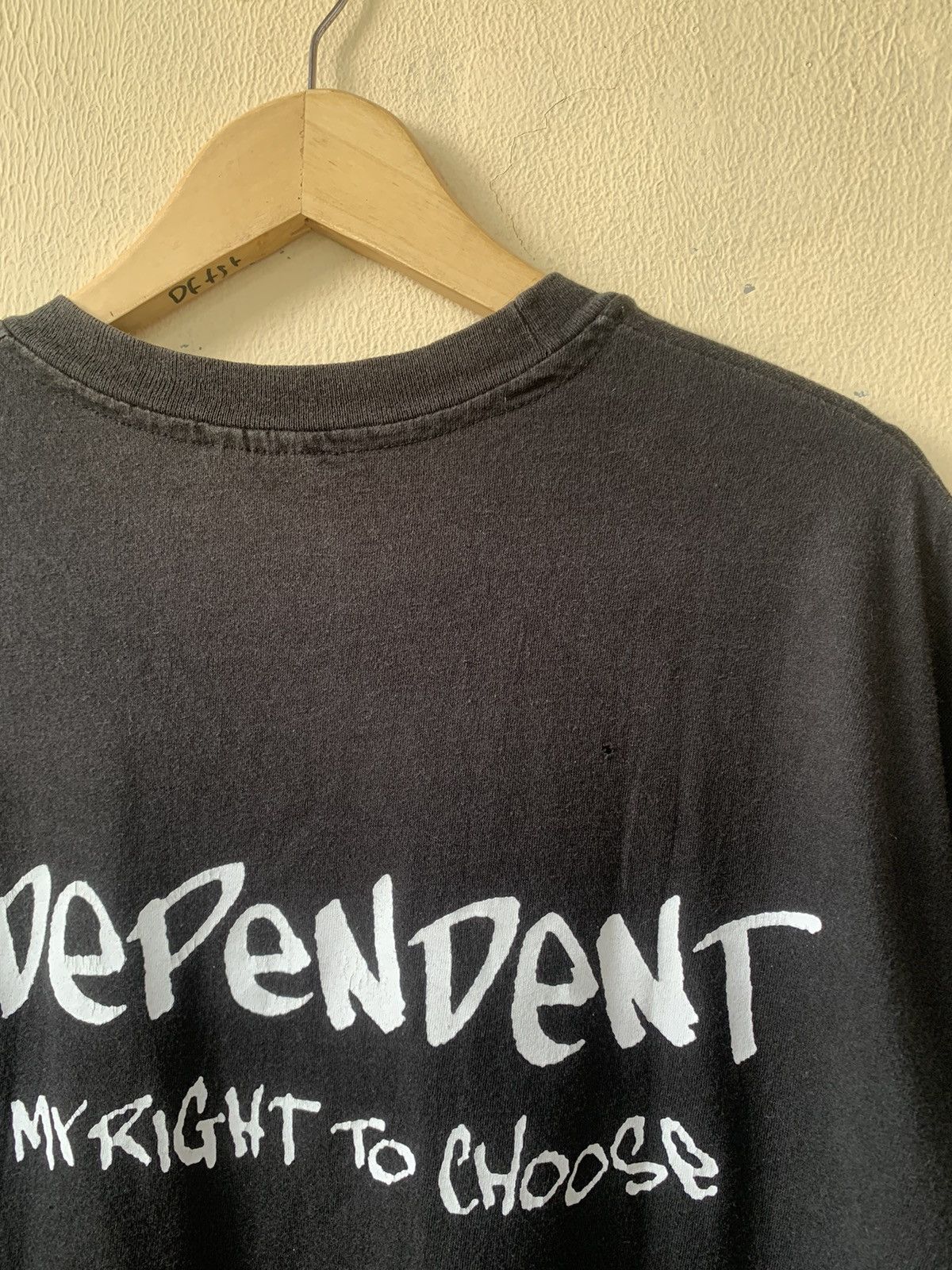 Band Tees Vintage 90s Sacred Reich Tee Size US XL / EU 56 / 4 - 7 Thumbnail
