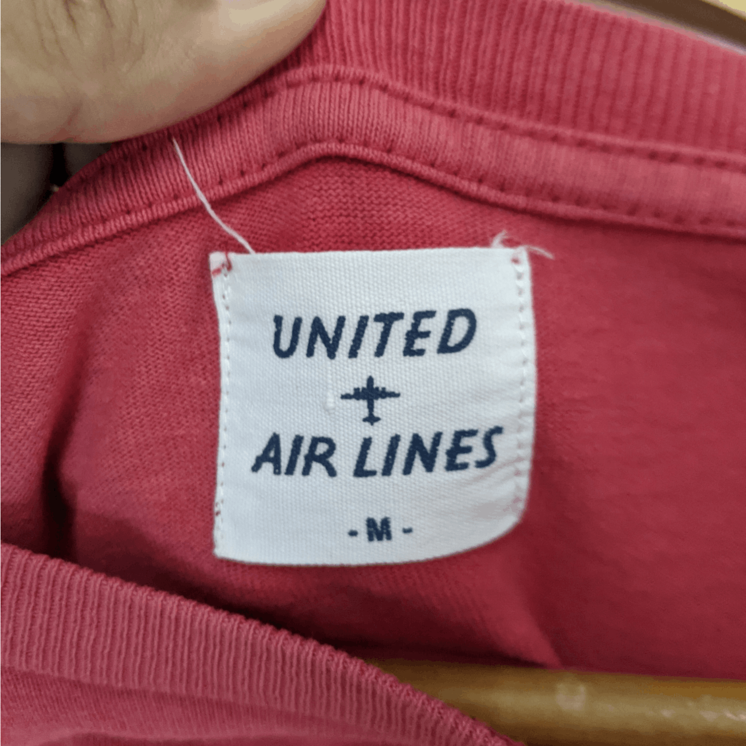 Vintage Vintage 90's UNITED AIRLINES Graphic T-Shirt Single Stitches Size US M / EU 48-50 / 2 - 12 Thumbnail