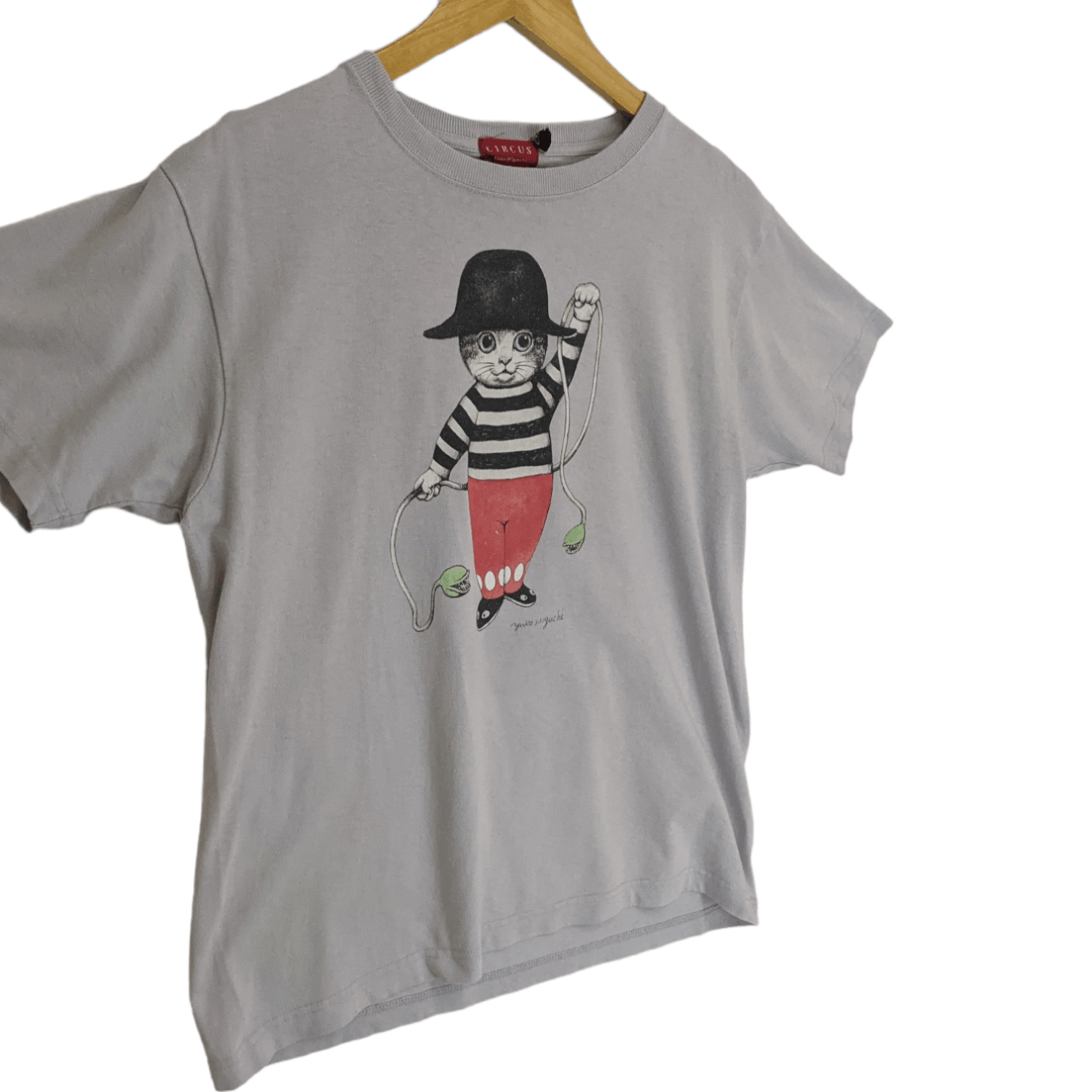Japanese Brand Japan CIRCUS Yuko Higuchi Cat Graphic T-Shirt Size US S / EU 44-46 / 1 - 3 Thumbnail