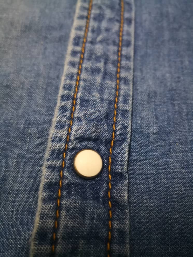 Japanese Brand Nano Universe Soft Denim Button Up Shirt Size US S / EU 44-46 / 1 - 3 Thumbnail