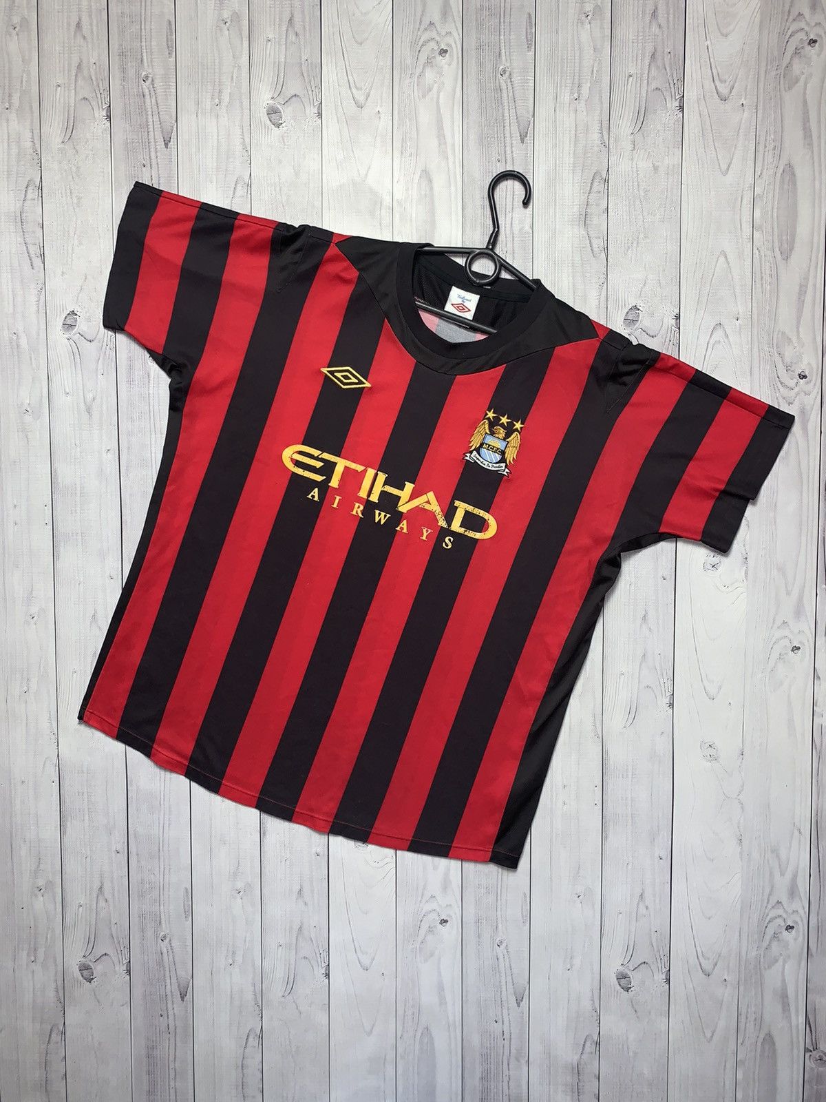 Umbro × Vintage Vintage Manchester city Umbro soccer jersey away rare Size US L / EU 52-54 / 3 - 1 Thumbnail