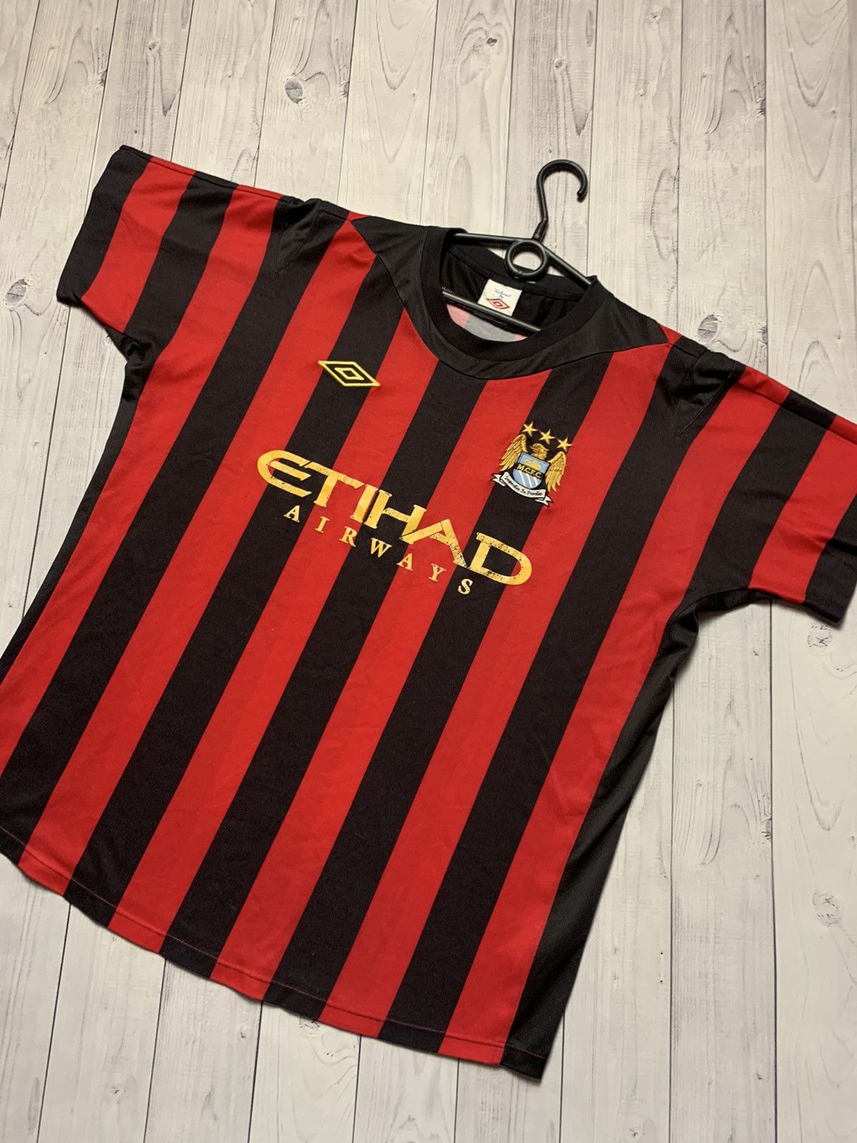 Umbro × Vintage Vintage Manchester city Umbro soccer jersey away rare Size US L / EU 52-54 / 3 - 2 Thumbnail