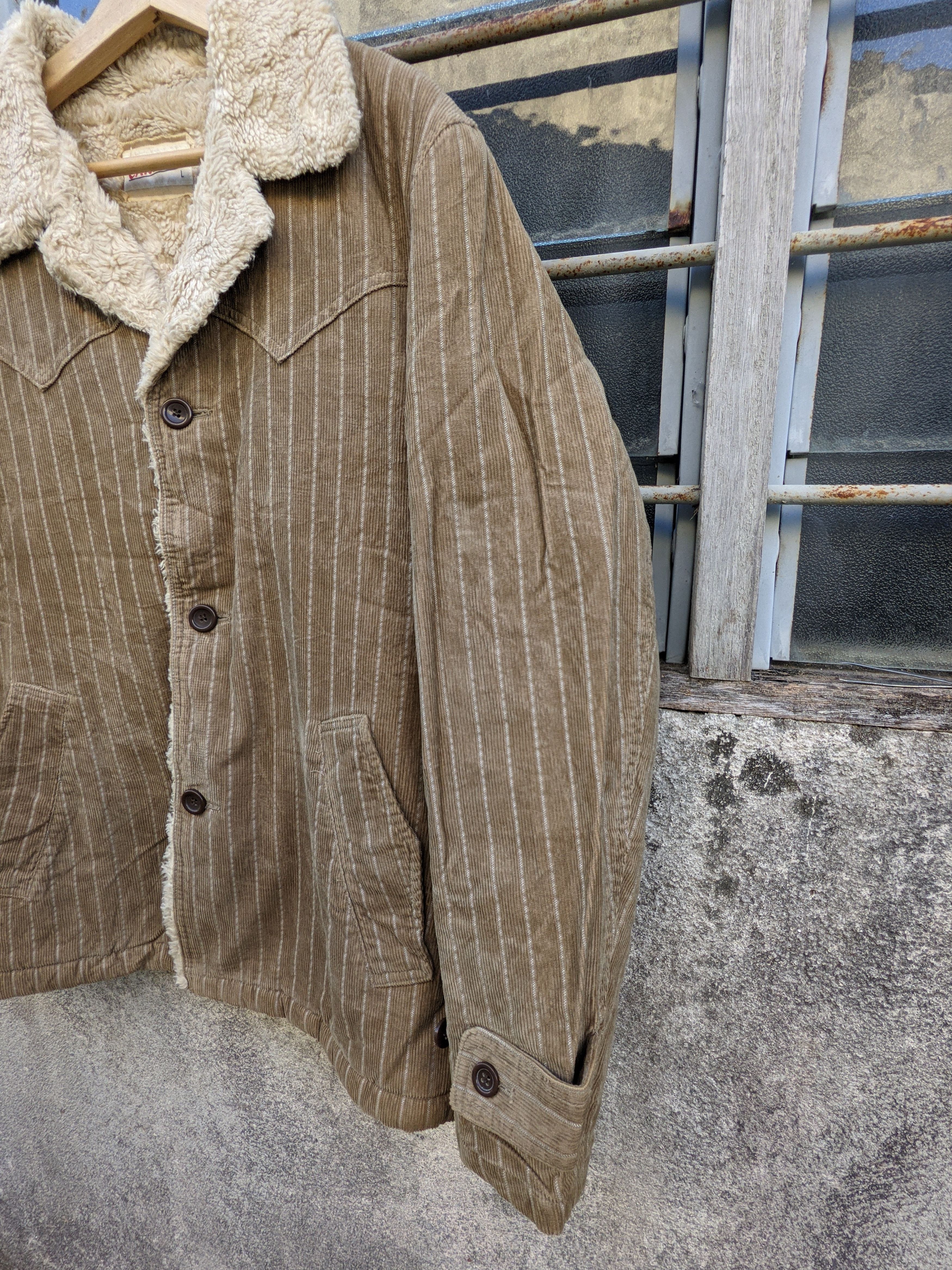 Carter's Vintage Carter's corduroy lining sherpa jacket Size US L / EU 52-54 / 3 - 3 Thumbnail