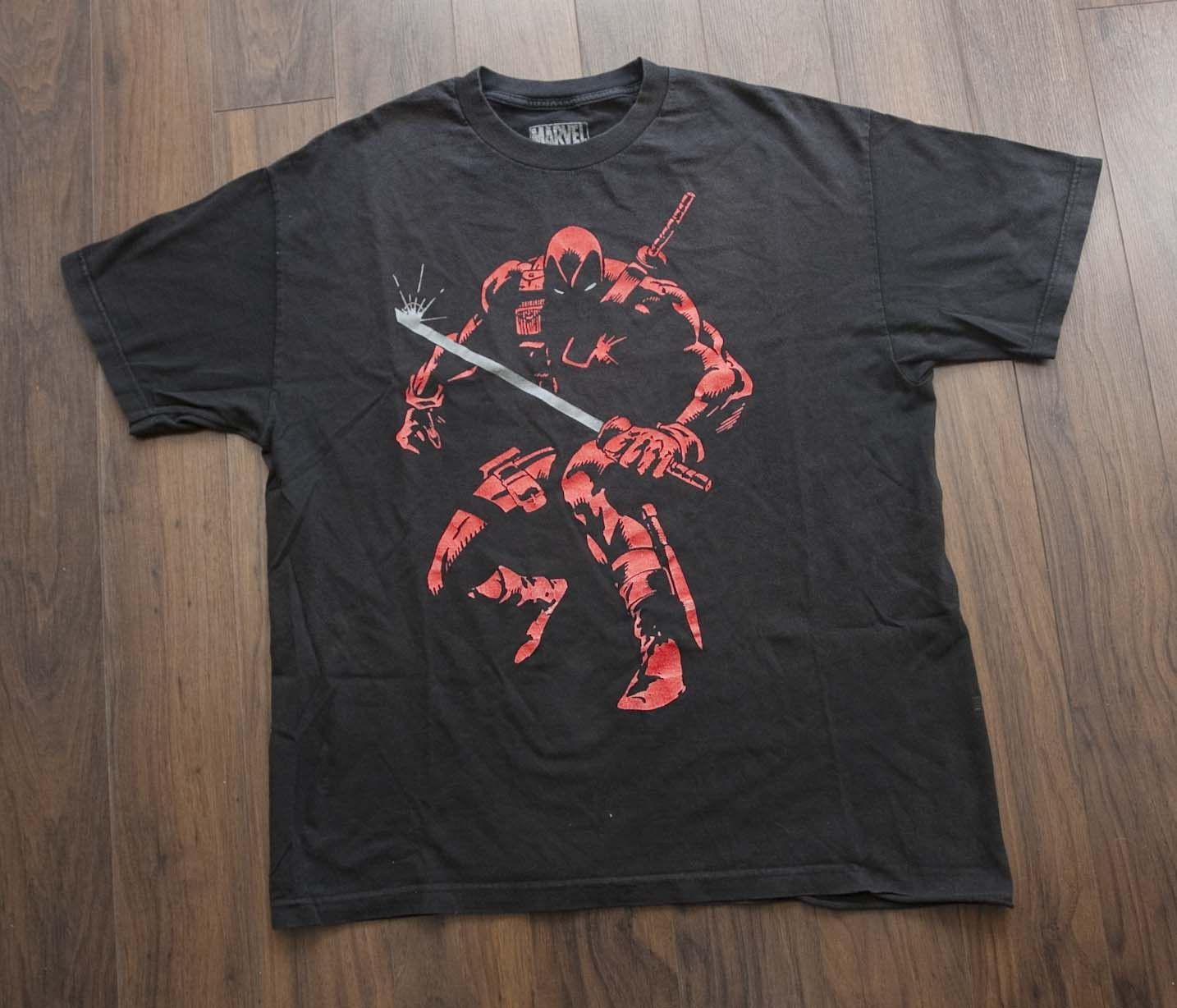 Marvel Comics Deadpool T Shirt Marvel Size XL Size US XL / EU 56 / 4 - 1 Thumbnail