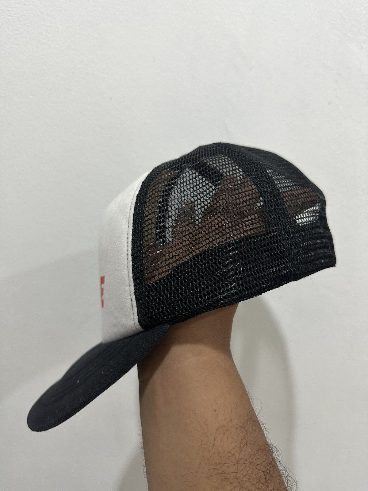 Japanese Brand Fragile Club Trucker Hat Size ONE SIZE - 4 Thumbnail