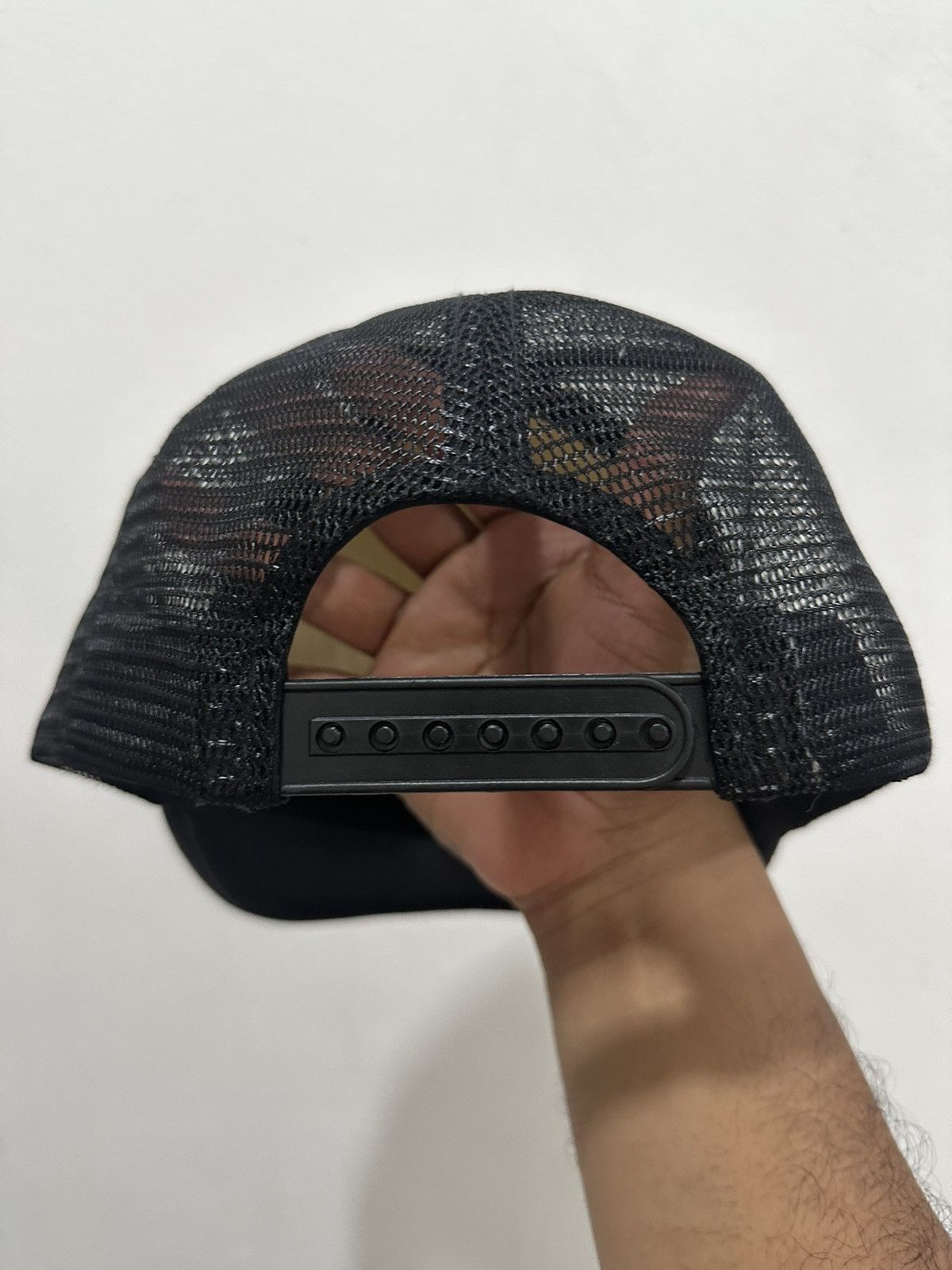 Japanese Brand Fragile Club Trucker Hat Size ONE SIZE - 5 Thumbnail